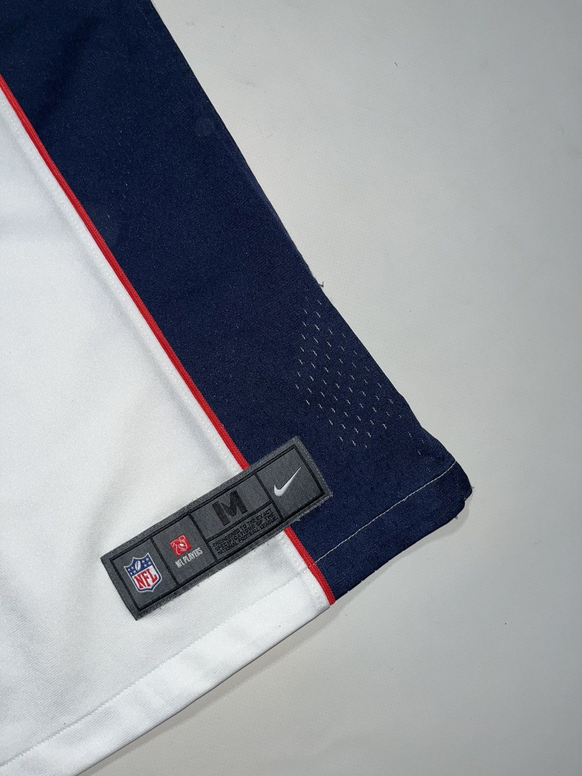 NFL Nike Brady #12 New England Patriots Jersey NFL RARE Size US M / EU 48-50 / 2 - 6 Thumbnail