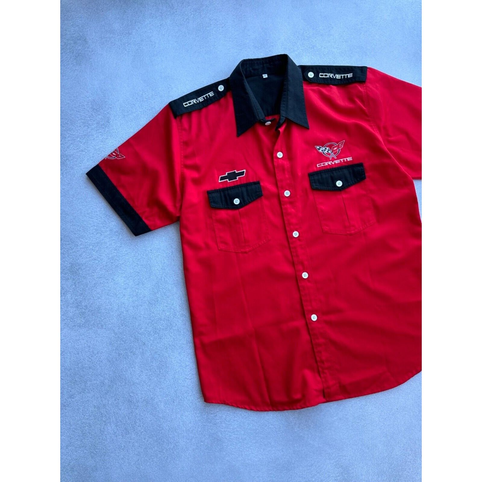 Chevrolet VTG Chevrolet Corvette Racing Red Short Sleeve Buttons Shirt Size US XL / EU 56 / 4 - 2 Thumbnail