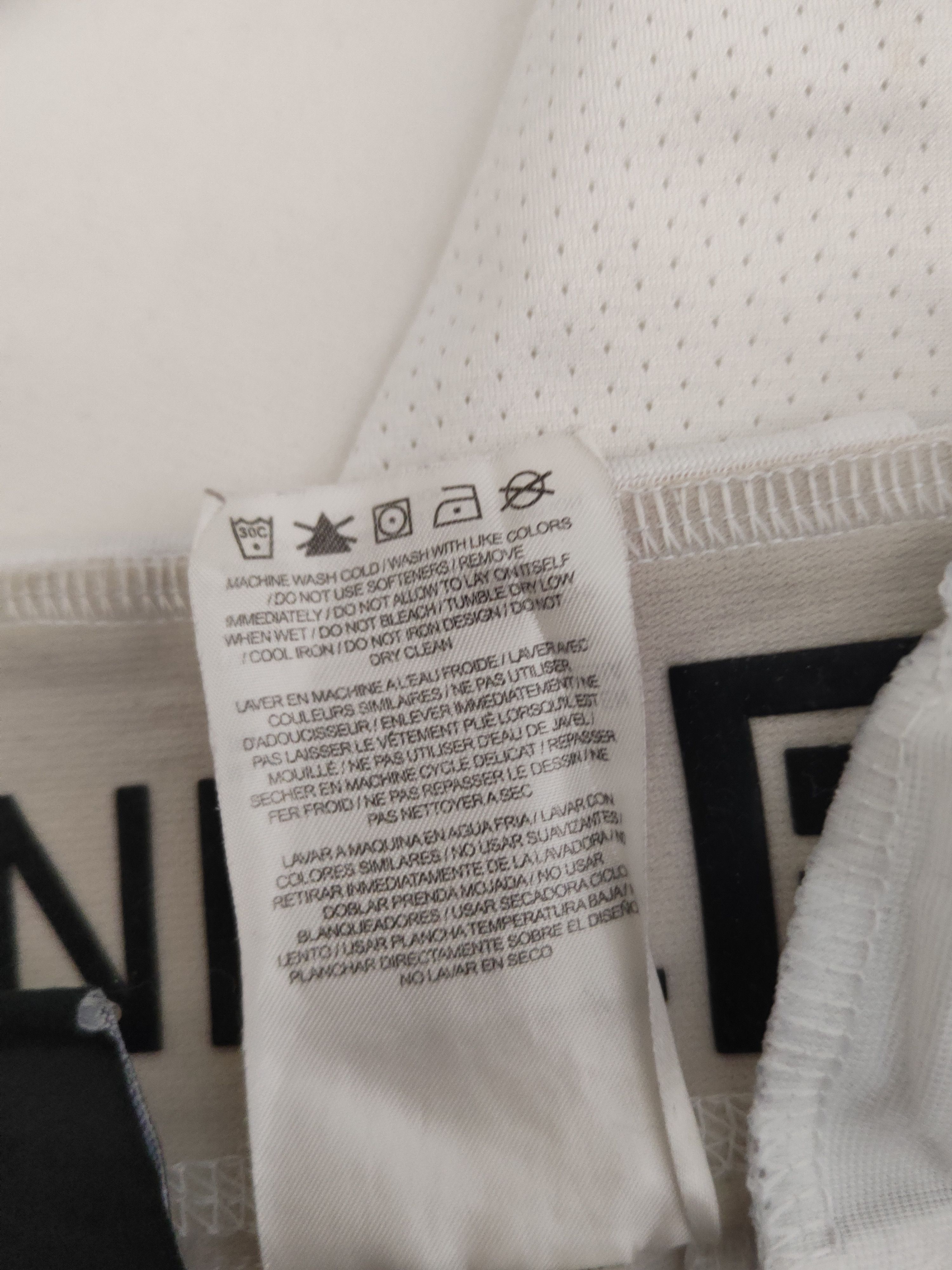 Nike Nike White Sportswear Sweatpants #W2263 Size US 32 / EU 48 - 13 Thumbnail