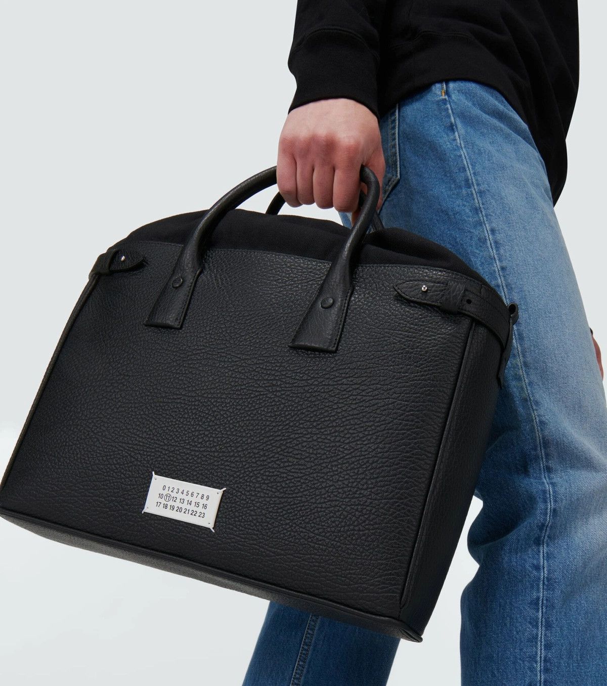 Maison Margiela oc11z0325 Size: OS / Tote Bag in Black Size ONE SIZE - 3 Thumbnail