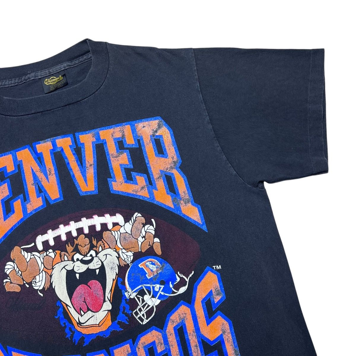 Changes Vintage 1992 NFL Denver Broncos Taz Looney Tunes Changes Tee Size US L / EU 52-54 / 3 - 5 Thumbnail