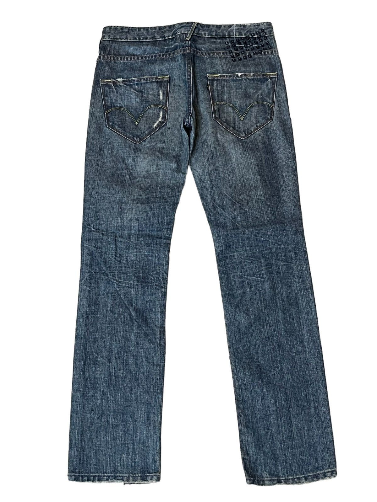 Levi's VINTAGE LEVI’S BLACK STAR CUSTOM STUD DISTRESSED DENIM Size US 33 - 2 Thumbnail
