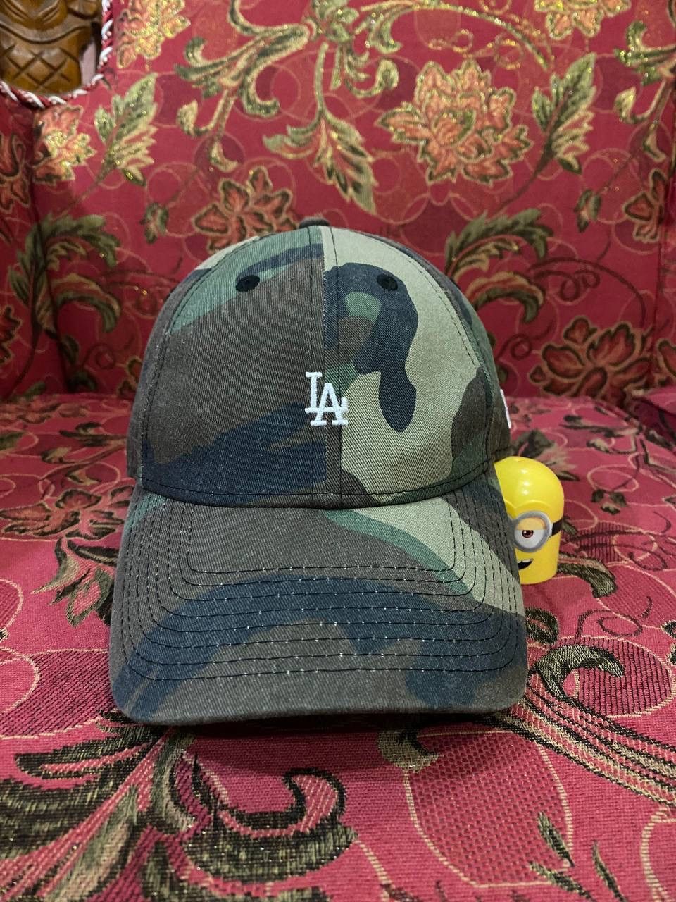 MLB × New Era Vintage Y2K New Era La Camouflage Trucker Cap Size ONE SIZE - 1 Thumbnail