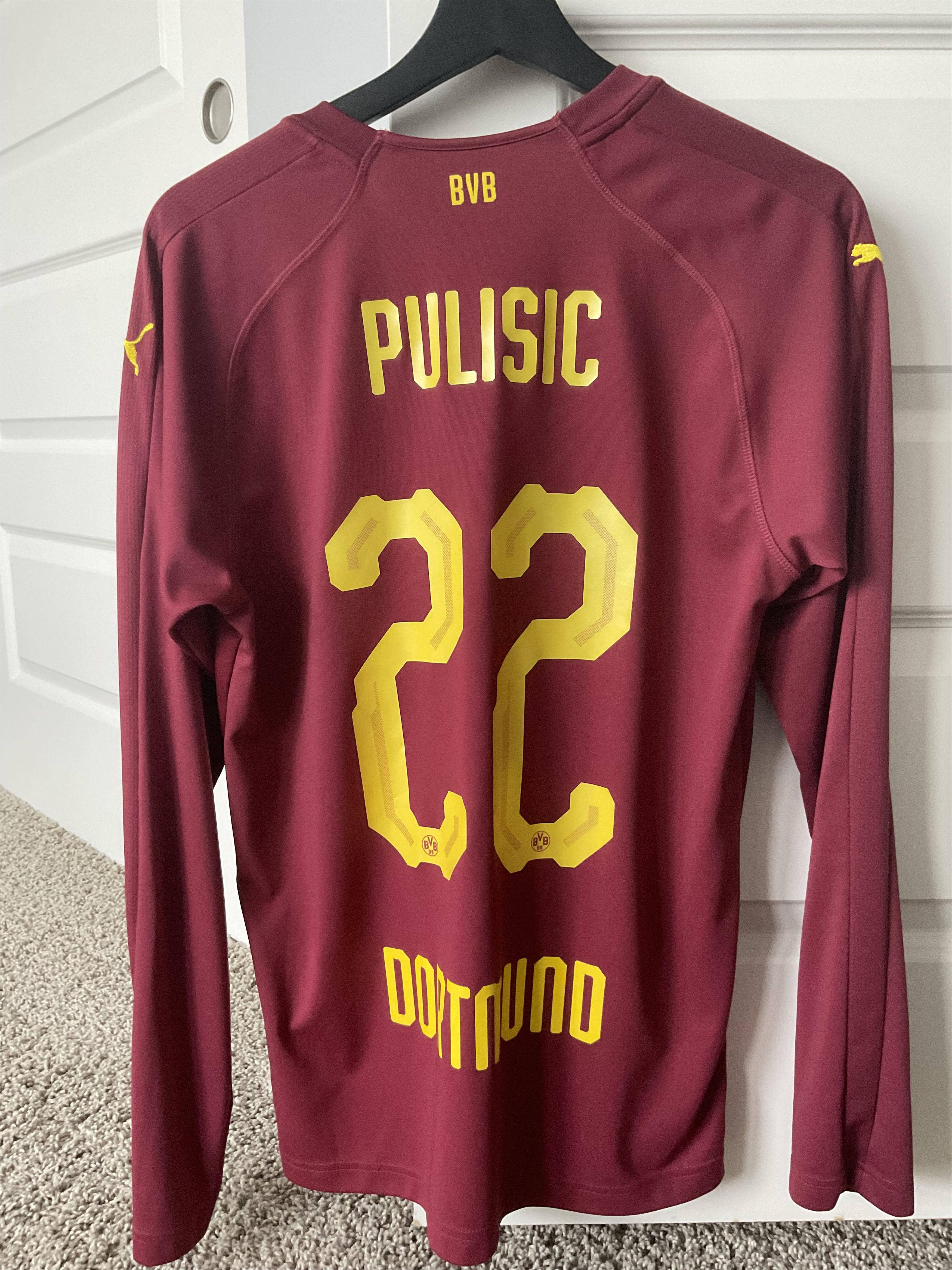 Puma Authentic Borussia Dortmund Pulisic 2017/18 LS third kit Size US M / EU 48-50 / 2 - 1 Thumbnail