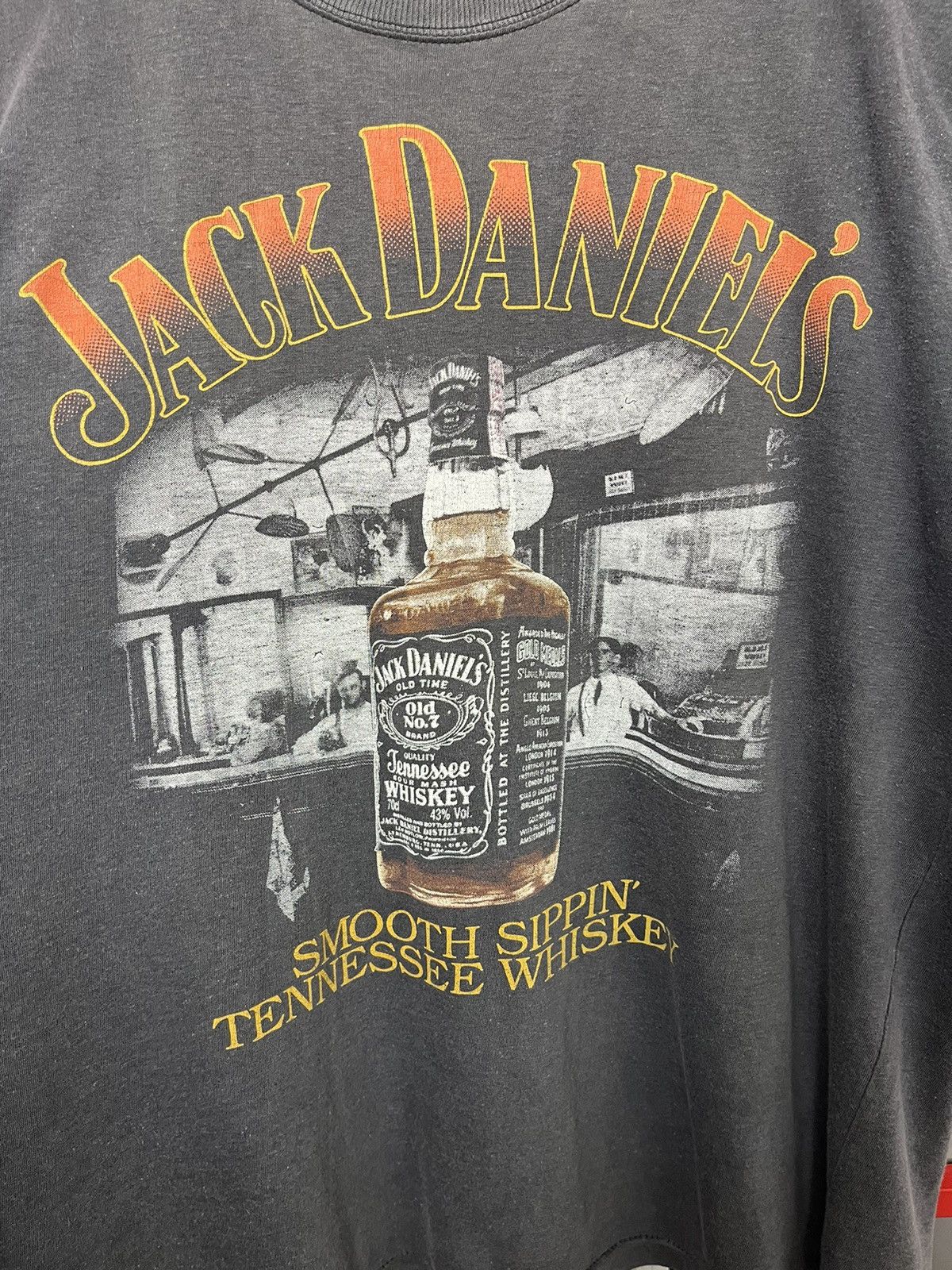 Vintage Vintage 80s Jack Daniel’s worn to perfection sun faded tee Size US XL / EU 56 / 4 - 2 Thumbnail