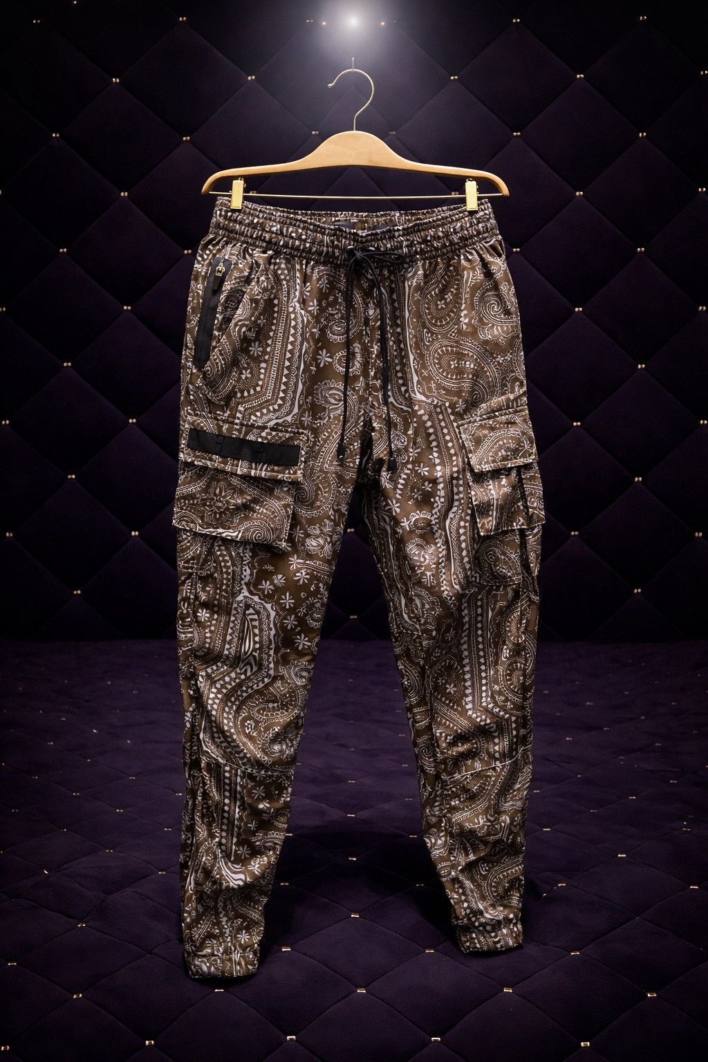 Other BROWN BAROQUE PAISLEY PRINT CARGO JOGGER PANTS Size US 32 / EU 48 - 1 Preview