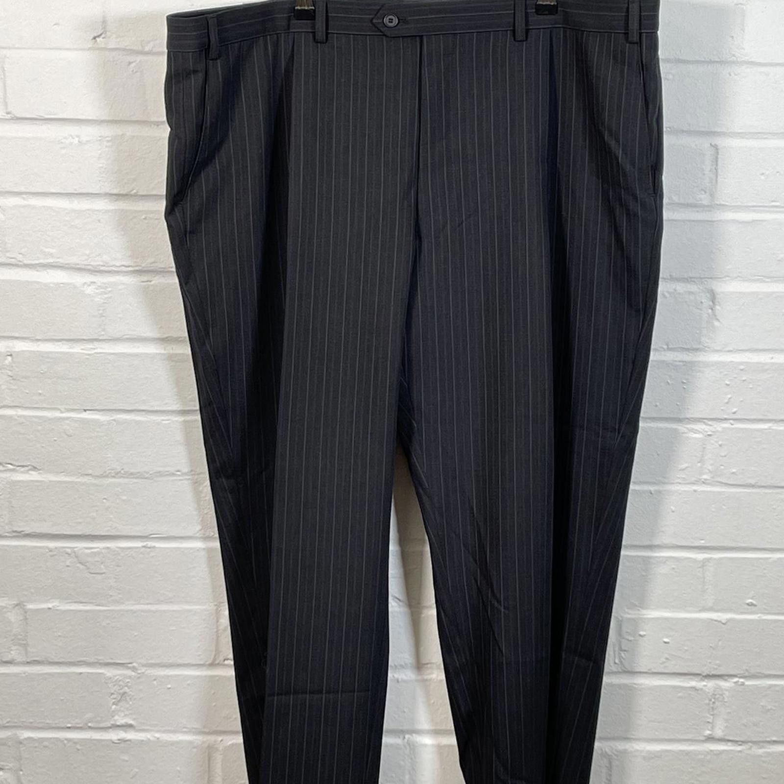Marks & Spencer Marks & Spencer Women's Black and Grey Trousers Size 30" / US 8 / IT 44 - 1 Thumbnail
