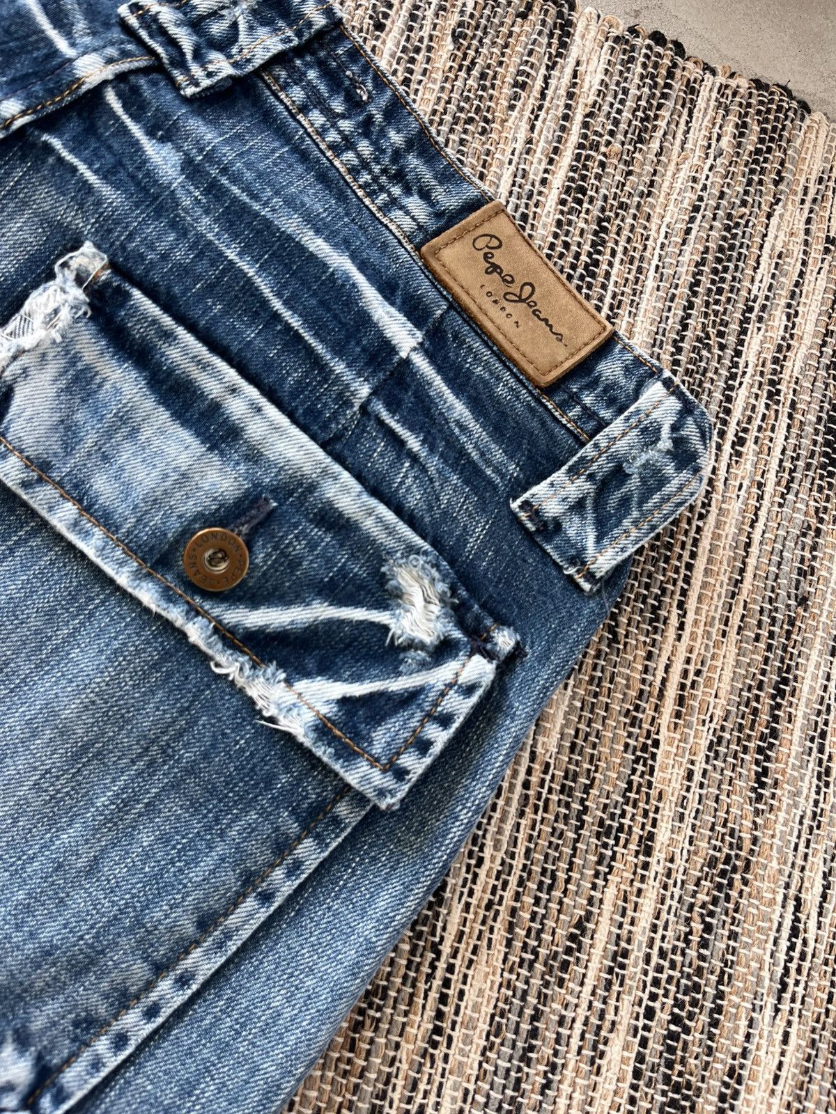 Pepe Jeans × Vintage Hype Vintage Pepe Jeans Blue Denim London Distressed Y2K Size US 32 / EU 48 - 25 Thumbnail
