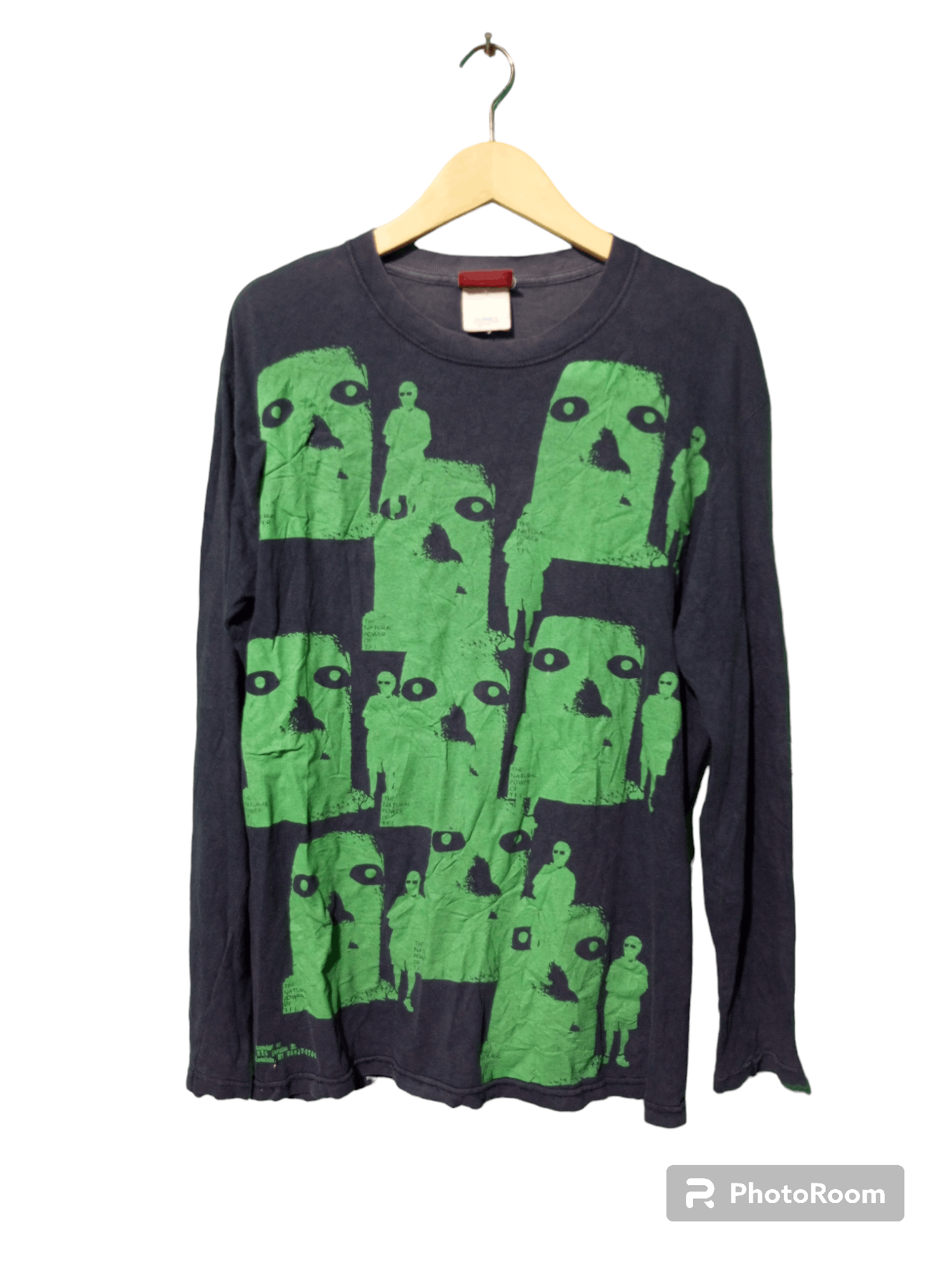 image of Made In USA x Vintage Time For Livin Overprint Negative Scared Long Sleeve T-Shirt in Navy (Size La