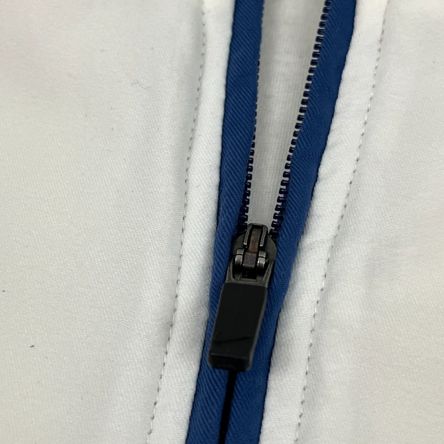 Nike VINTAGE Nike Court Tennis Jacket Mens XL White Blue 90s Retro Swoosh Full Zip Windbreaker Regular Wear Size US XL / EU 56 / 4 - 7 Thumbnail