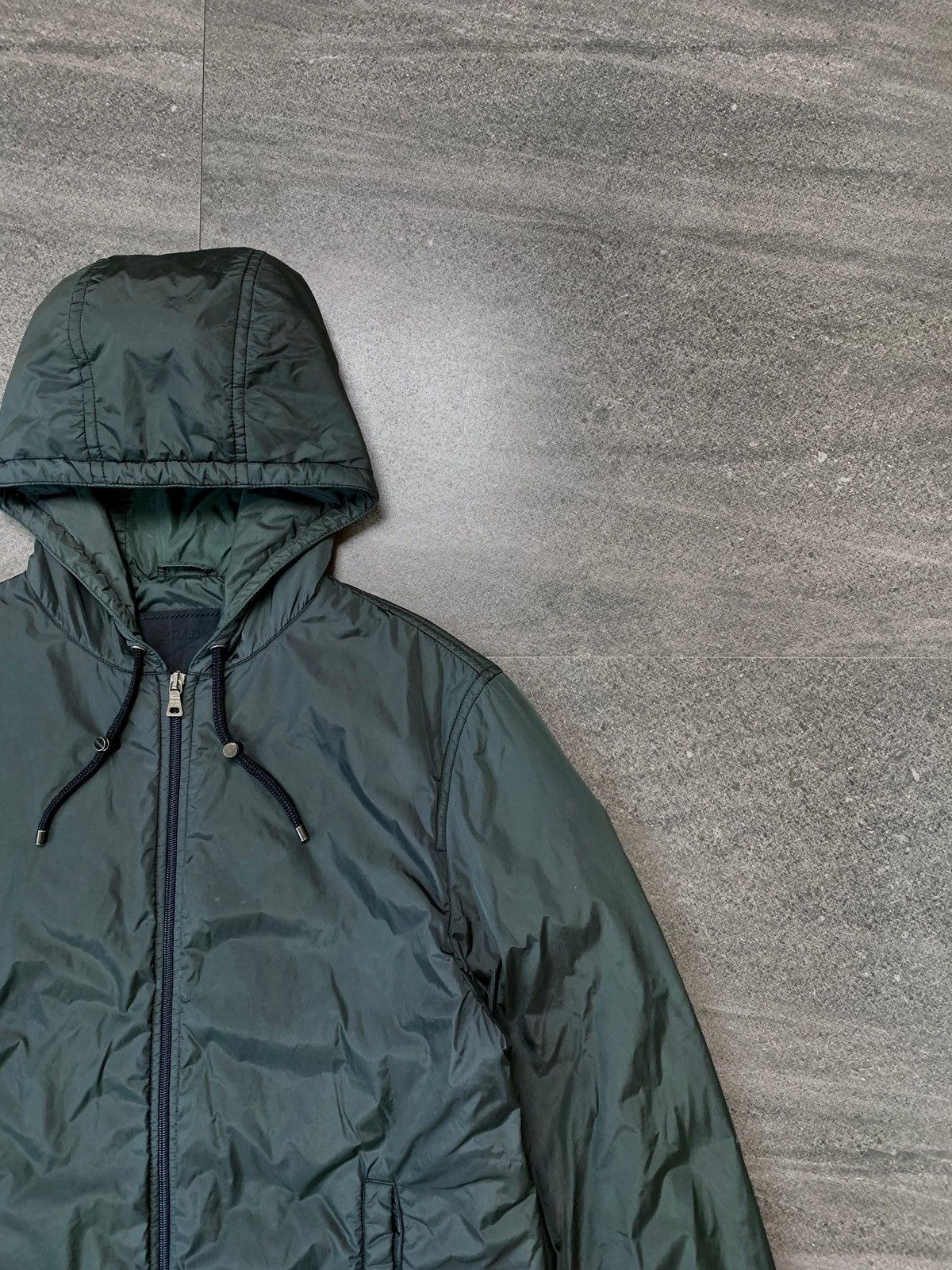 Prada FREE TAX! 2000s Dark Green Light Nylon Jacket Size US S / EU 44-46 / 1 - 3 Thumbnail
