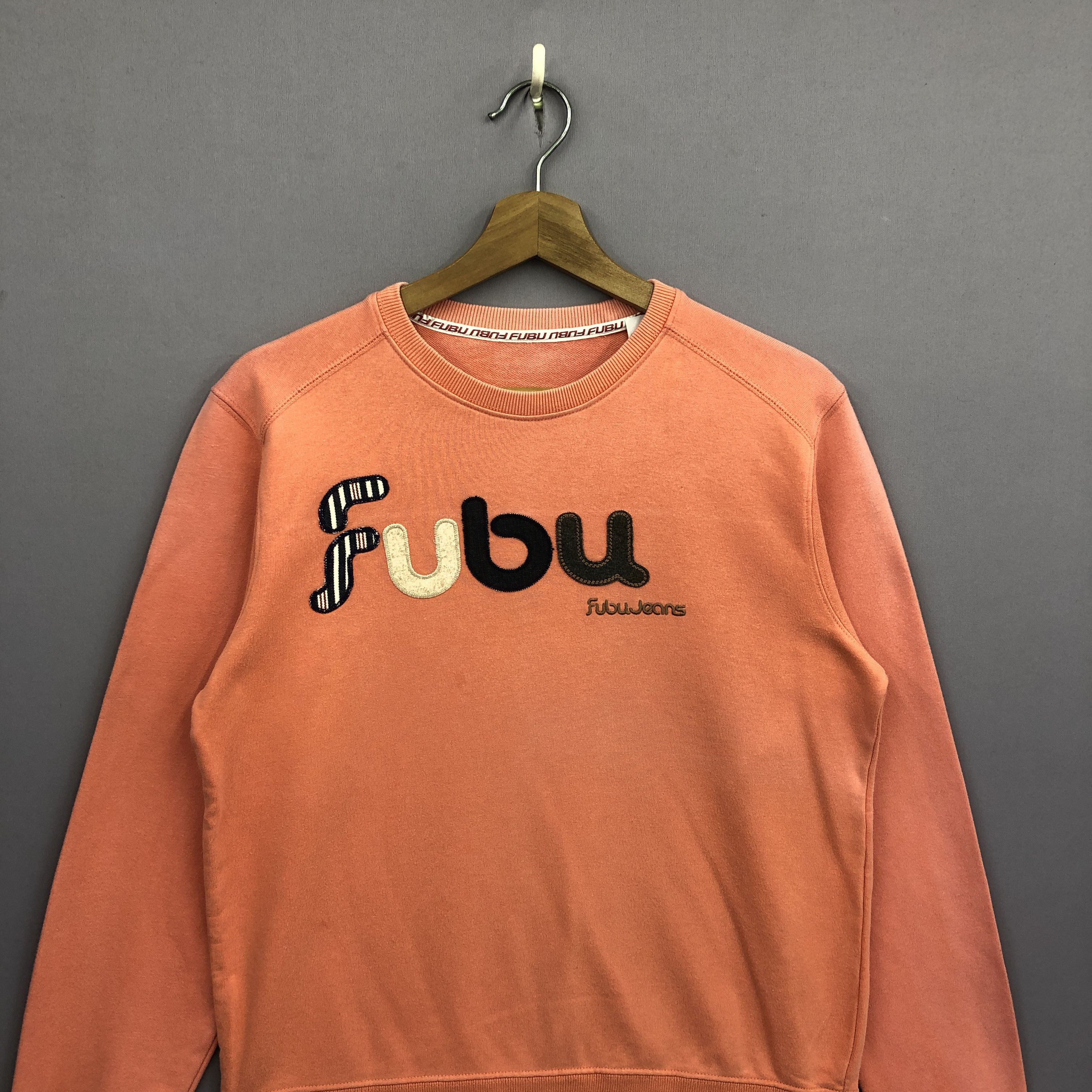 Fubu × Vintage Vintage Fubu Jeans Sweater Skate Baggy Sweatshirt Jumper Size S / US 4 / IT 40 - 3 Thumbnail