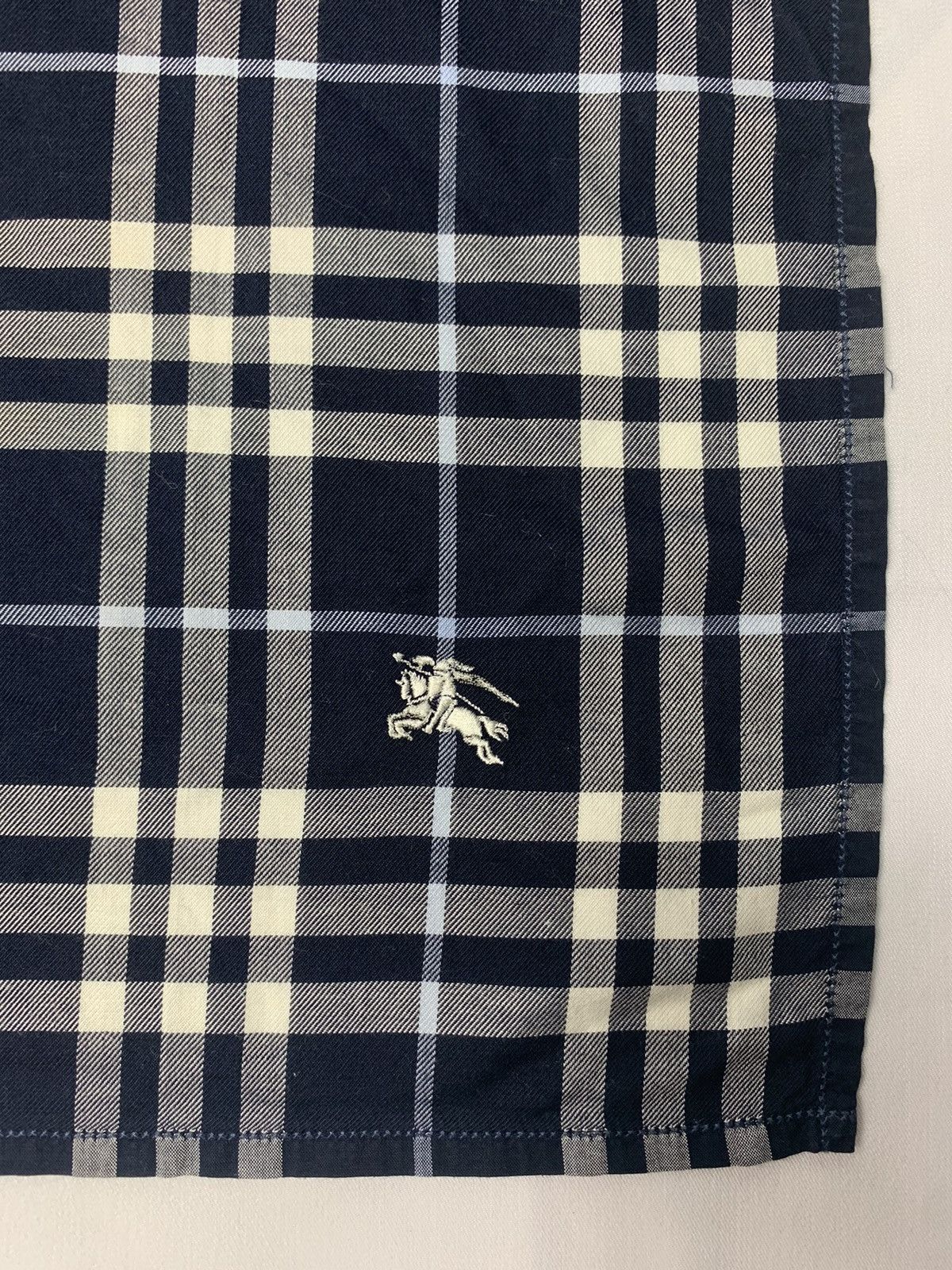 Burberry Burberry Handkerchief / Neckerchief / Bandana Size ONE SIZE - 4 Thumbnail