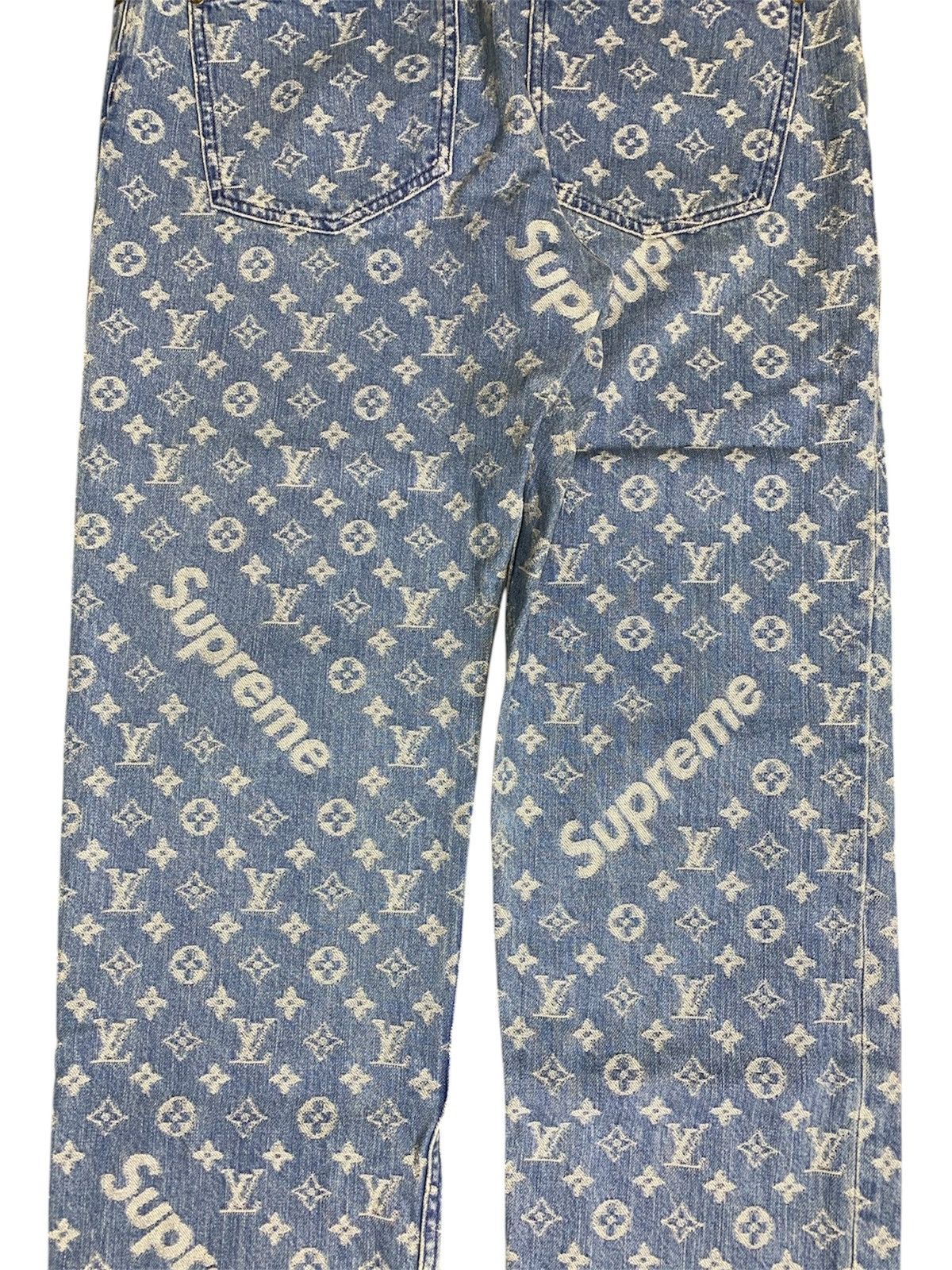 Louis Vuitton × Supreme Louis Vuitton X SUPREME 30 Blue Denim Jeans Monogram Size US 30 / EU 46 - 4 Thumbnail