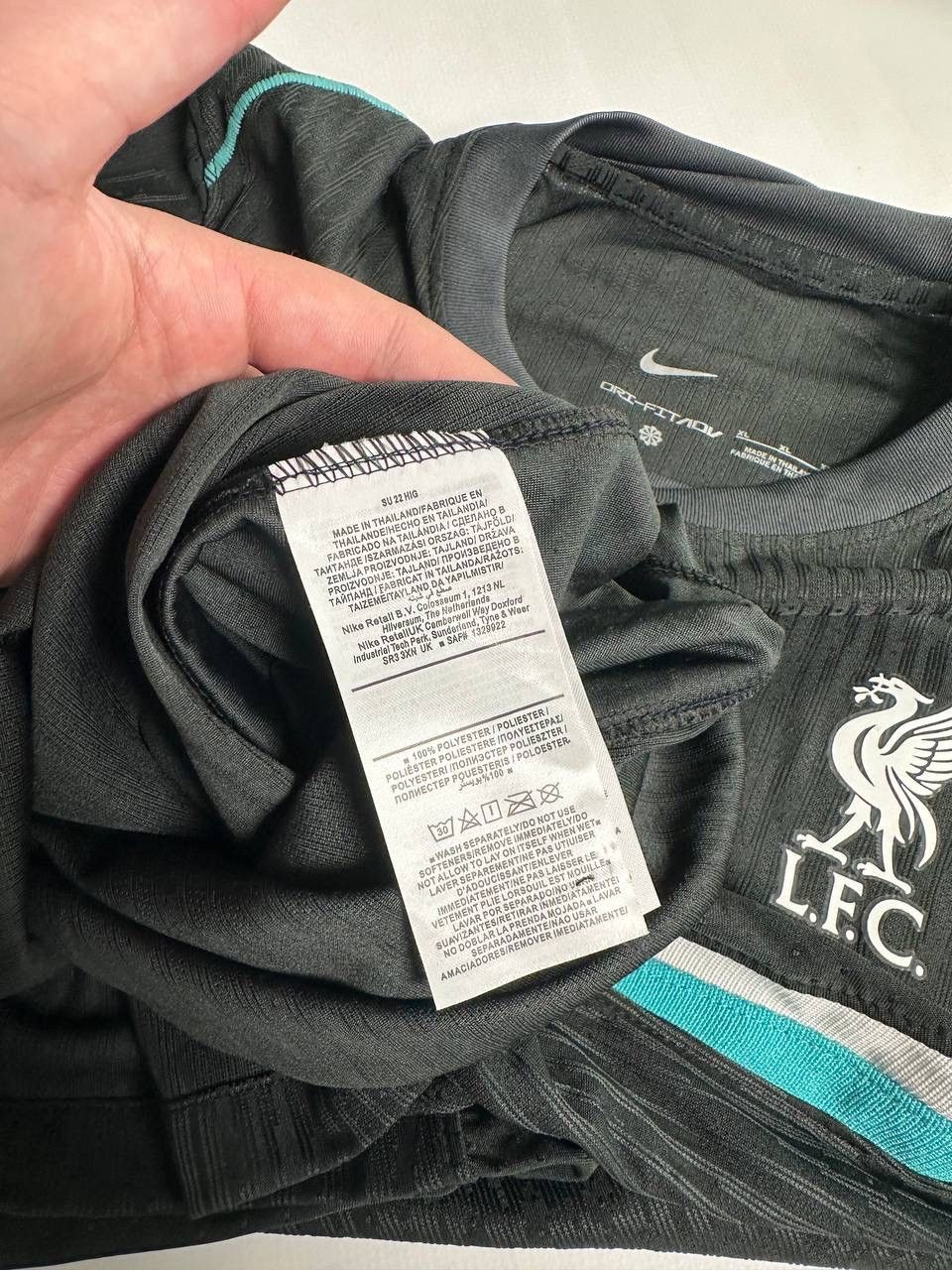 Nike Liverpool Fc Away 2024/25 Soccer Jersey Size US XL / EU 56 / 4 - 7 Thumbnail