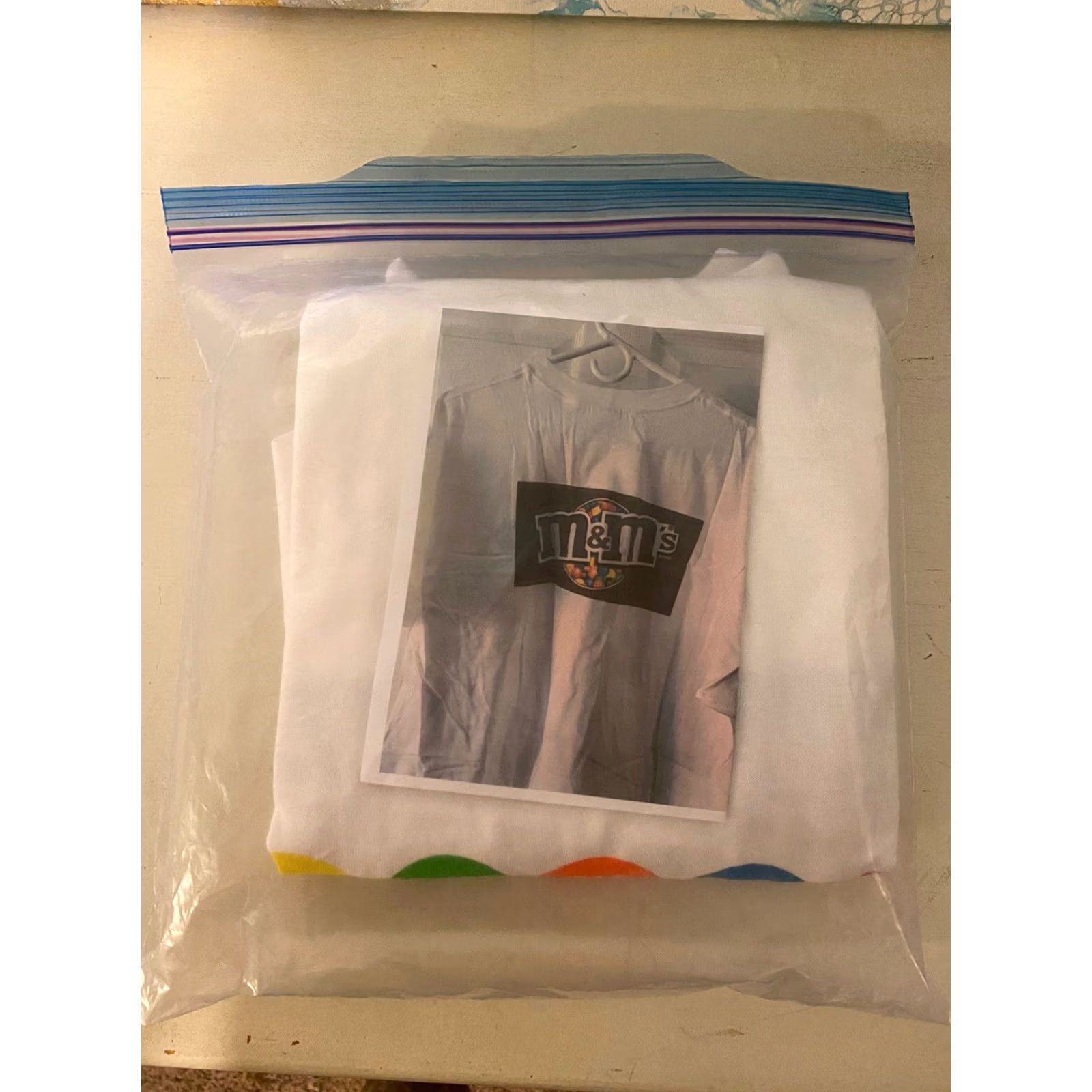 Hanes VINTAGE M & M White T-Shirt XL Hanes Beefy-T Shirt Men Size XL White American 2003 2002 (adjusted) Size US XL / EU 56 / 4 - 7 Thumbnail