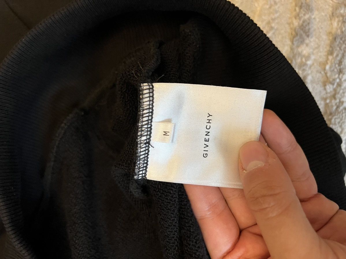 Givenchy Givenchy mirror logo hoodie Size US M / EU 48-50 / 2 - 3 Thumbnail