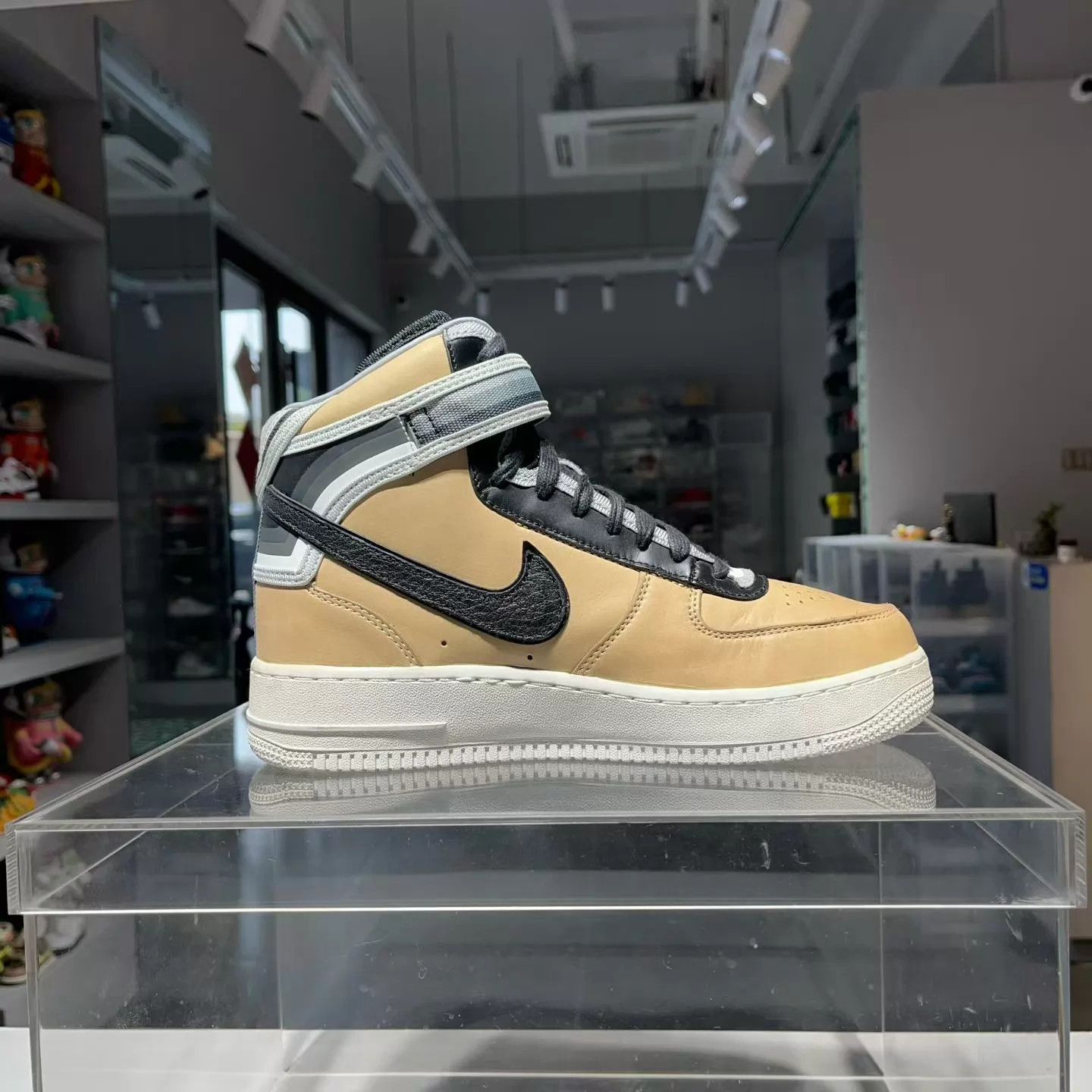 Givenchy Nike AF1 x Givenchy 40.5 Worn 1x 677130-200 Size US 7.5 / EU 40-41 - 5 Thumbnail