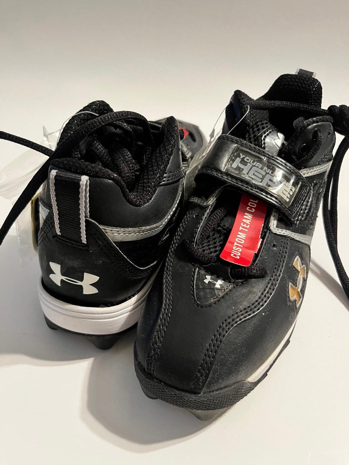 Under Armour Under Armour Black Cleats Crusher Youth Size 3.5Y New in Box Size ONE SIZE - 5 Thumbnail