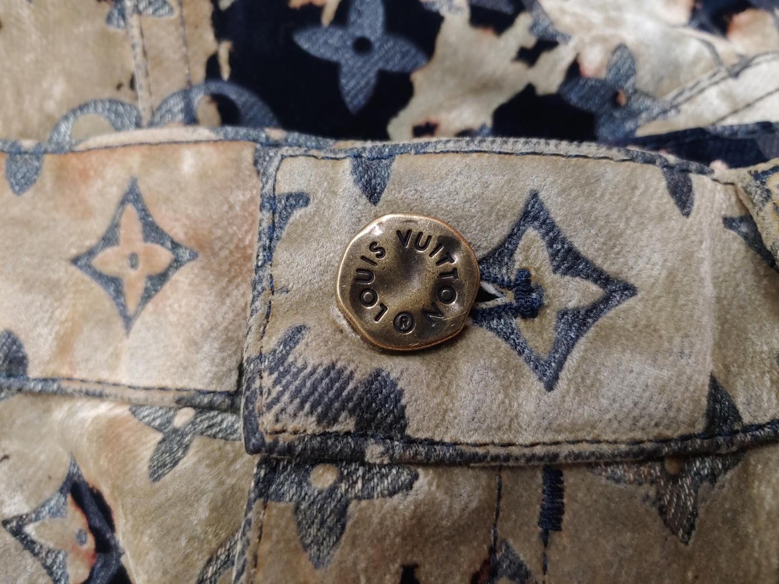 Louis Vuitton Louis Vuitton Monogram Bleach Denim Pants Size US 34 / EU 50 - 5 Thumbnail