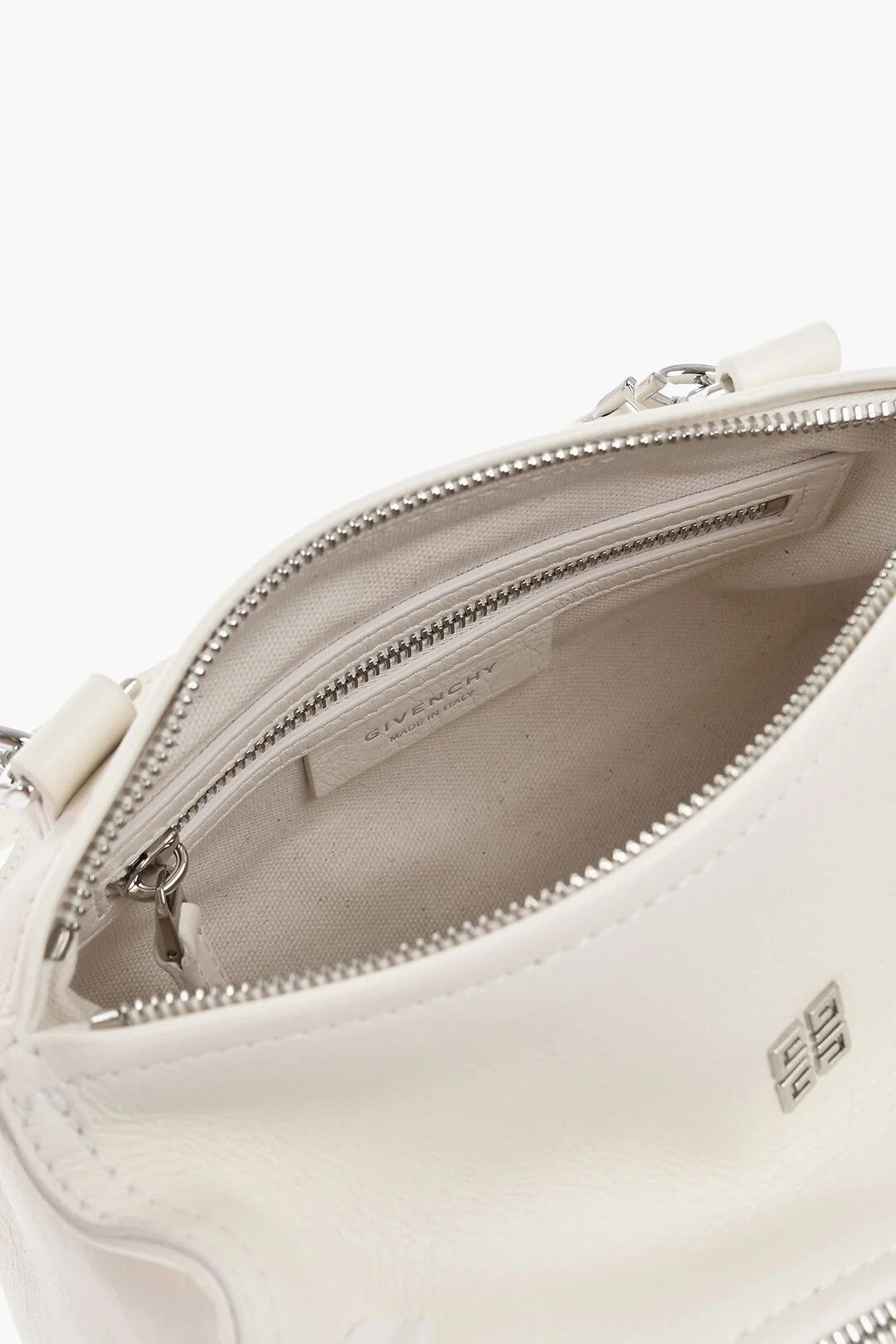 Givenchy og1mm0326 Size: OS / Hammered Leather Shoulder Bag in White Size ONE SIZE - 4 Thumbnail