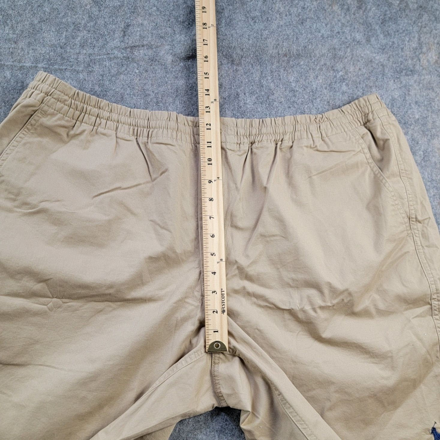 Polo Ralph Lauren Polo Ralph Lauren Chino Shorts Khaki Beige Classic Fit 9" Size US 40 / EU 56 - 4 Thumbnail