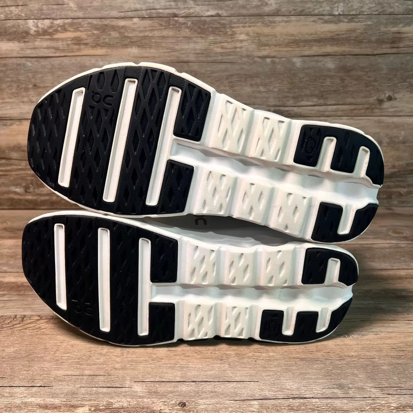 Loewe LOEWE x On Cloudtilt 95 New EUR43 Wht/Bl: RtHlInner,ShlTipB Size US 10 / EU 43 - 6 Thumbnail