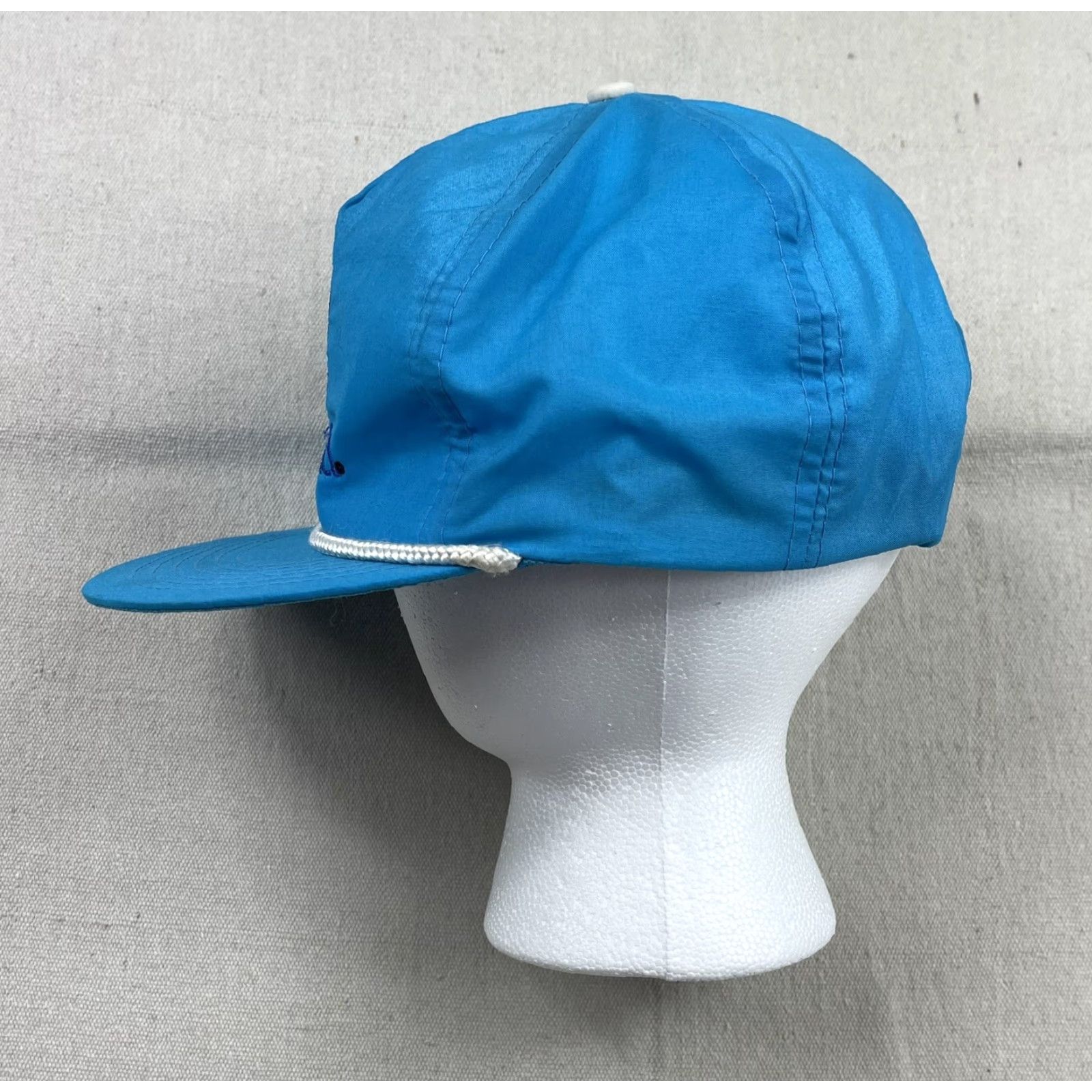 Vintage VINTAGE Speedway Trucker Hat Shamu Ocean Marine Life Blue Adjustable 90s Mens Size ONE SIZE - 3 Thumbnail