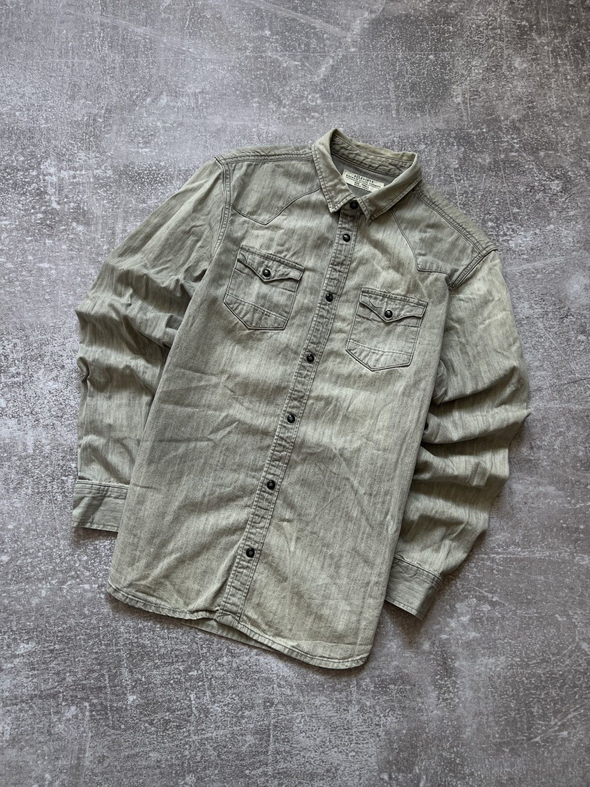 Allsaints AllSaints denim jacket jeans distressed nice colour Size US S / EU 44-46 / 1 - 1 Thumbnail