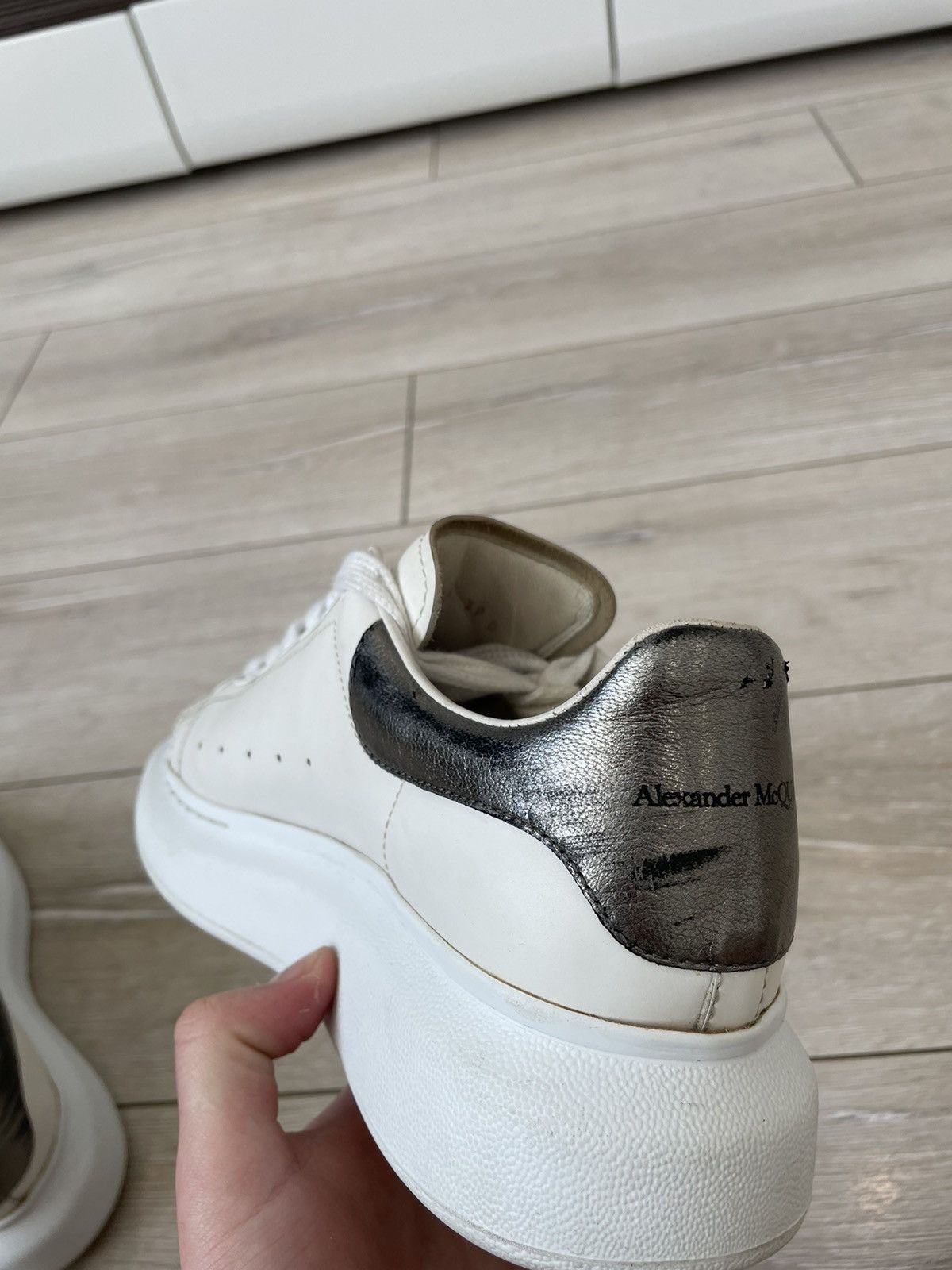 Alexander McQueen Alexander McQueen's Oversized leather sneakers Size US 9 / IT 39 - 19 Thumbnail
