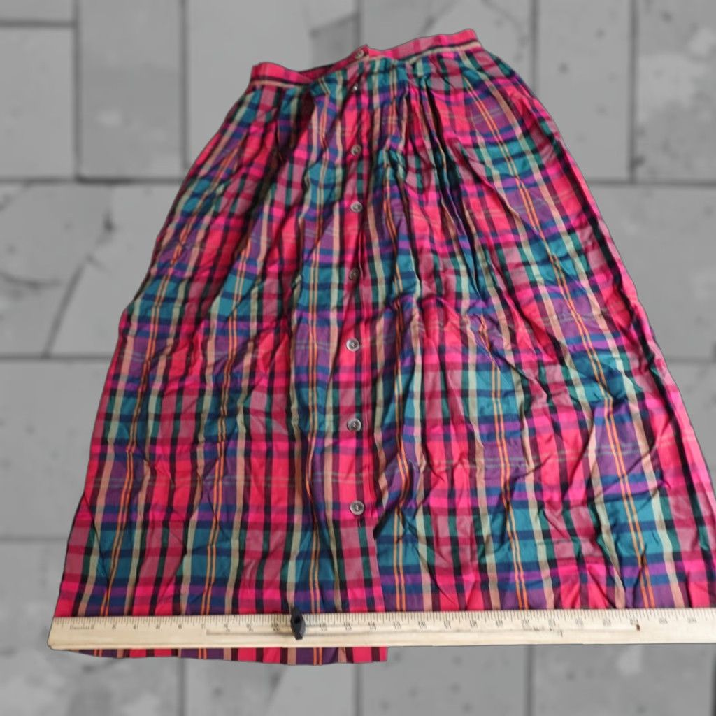 Pendleton VINTAGE Pendleton Skirt Womens Long Plaid Red Rayon 10 Pleated Pockets Made in USA Size 32" / US 10 / IT 46 - 1 Thumbnail