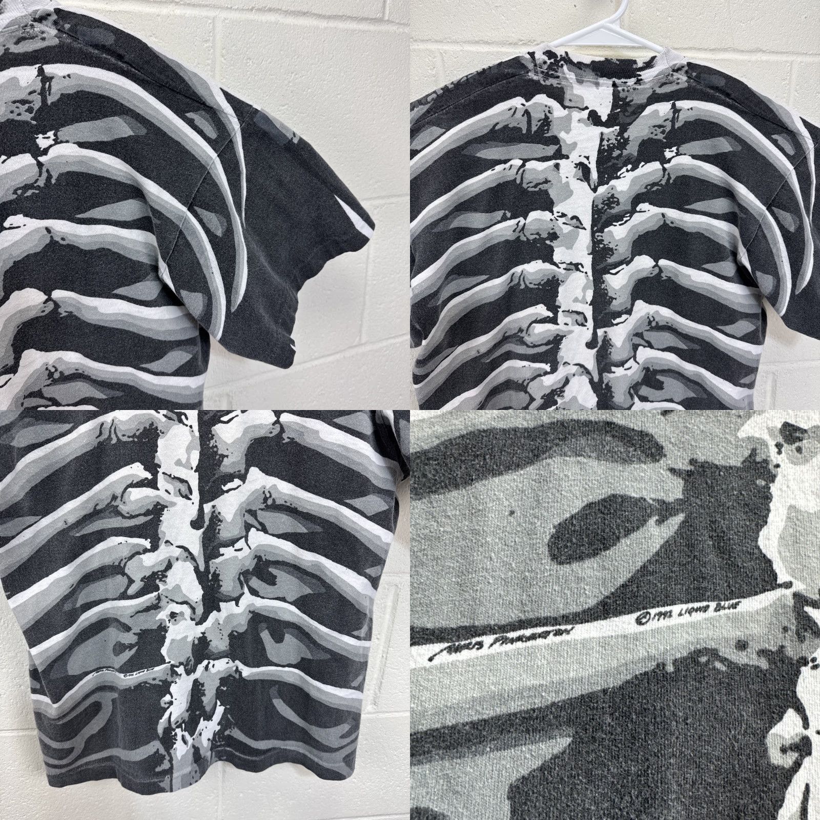 Liquid Blue VINTAGE Liquid Blue Skull Bones T Shirt Men L Black Cropped Boxy 90s Hip Hop Halloween Graphic Print Short Sleeve Crew Neck"} Size US L / EU 52-54 / 3 - 10 Thumbnail