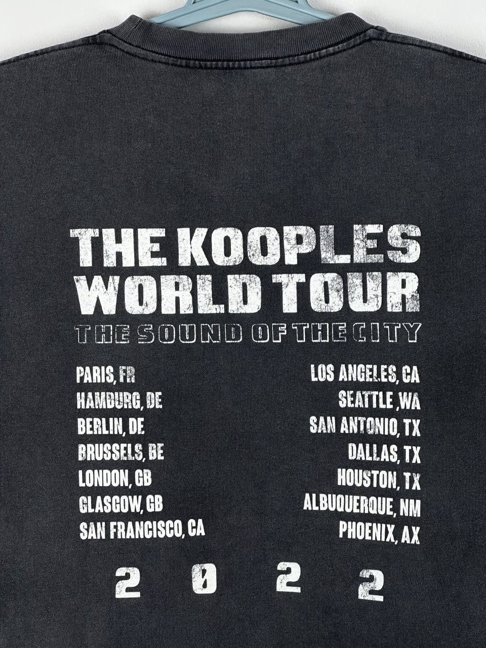 The Kooples The Kooples Faded Grey Big Logo T Shirt Size US M / EU 48-50 / 2 - 9 Thumbnail