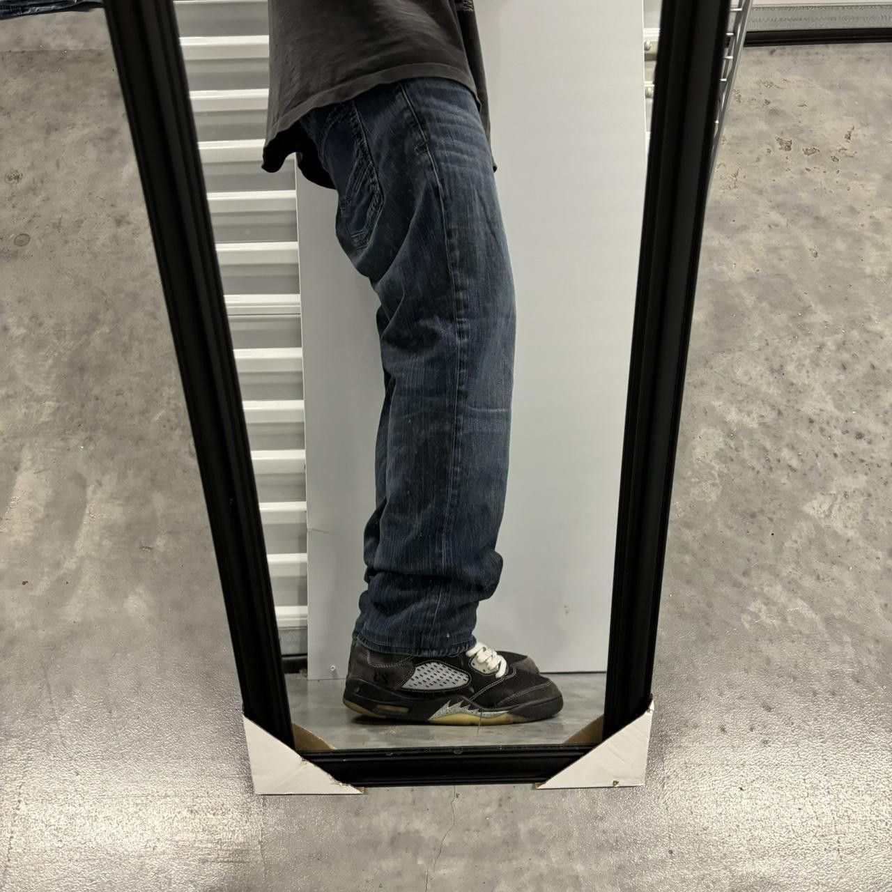 Japanese Brand × Vintage Crazy Vintage Y2K/2000s Grunge Faded Dark Wash Mall Goth Denim Jeans! Size US 32 / EU 48 - 2 Thumbnail