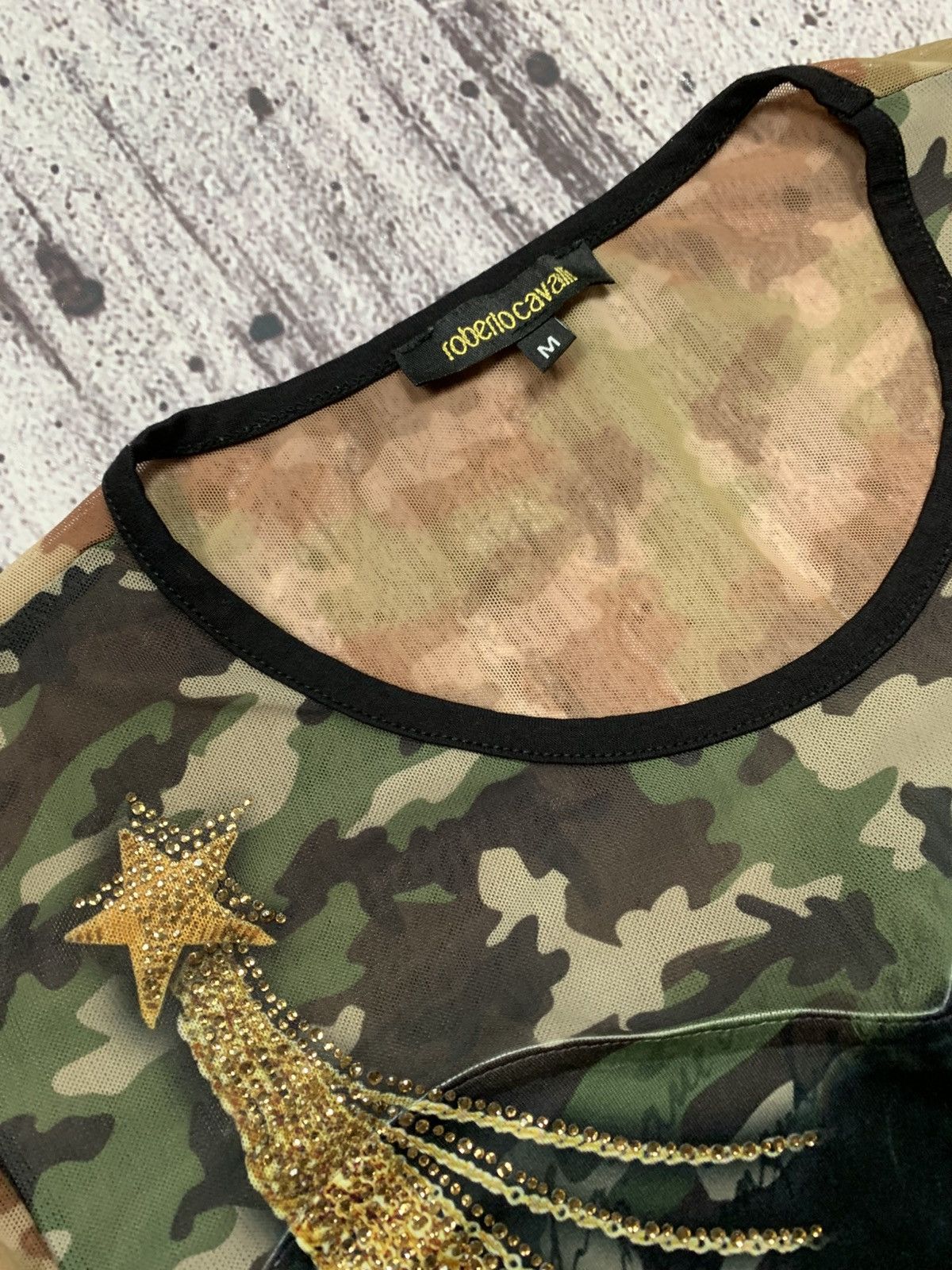 Roberto Cavalli Roberto Cavalli Tee Vintage Military T-shirt Y2k Tops Size S / US 4 / IT 40 - 5 Thumbnail