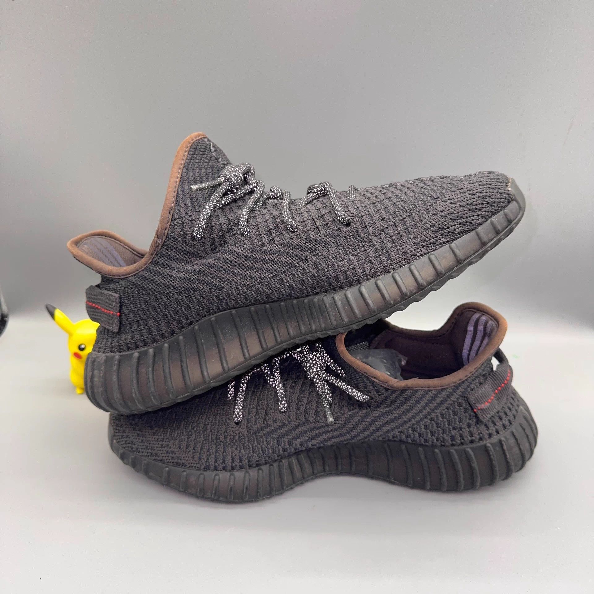 Adidas Adidas Yeezy 350 Black Angel 43 Size US 10 / EU 43 - 5 Thumbnail
