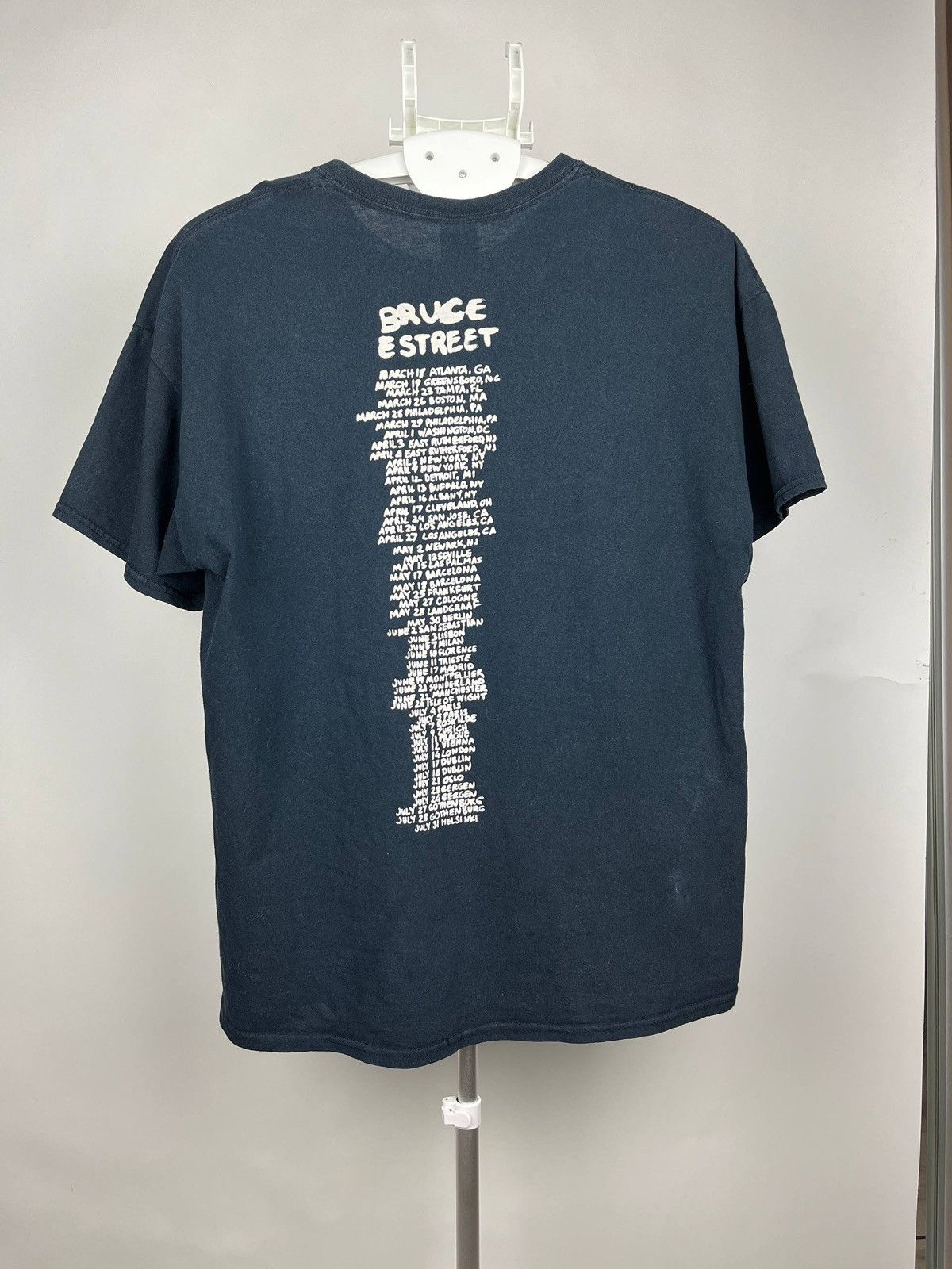Band Tees Bruce Springsteen Wrecking Ball Tour 2012 XL Rock Band Tee Size US XL / EU 56 / 4 - 2 Thumbnail