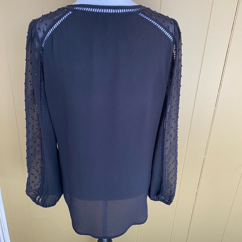 Express Express women M black Longsleeve semi sheer textured print b Size M / US 6-8 / IT 42-44 - 5 Thumbnail