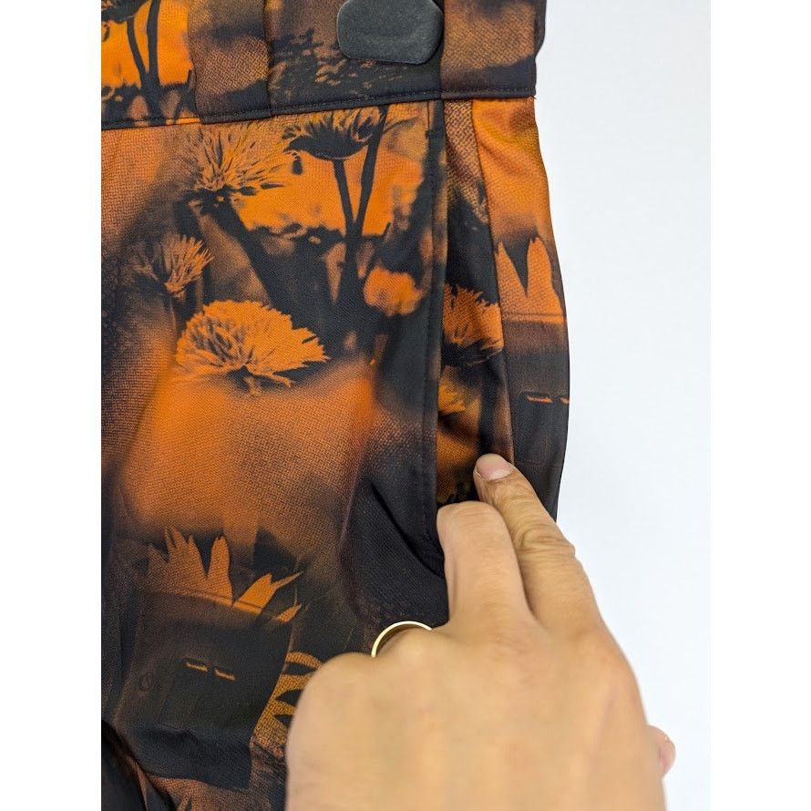 Prada o1rshd1 Re-Nylon Human Pantalone Shorts in Arancio Size US 32 / EU 48 - 11 Thumbnail