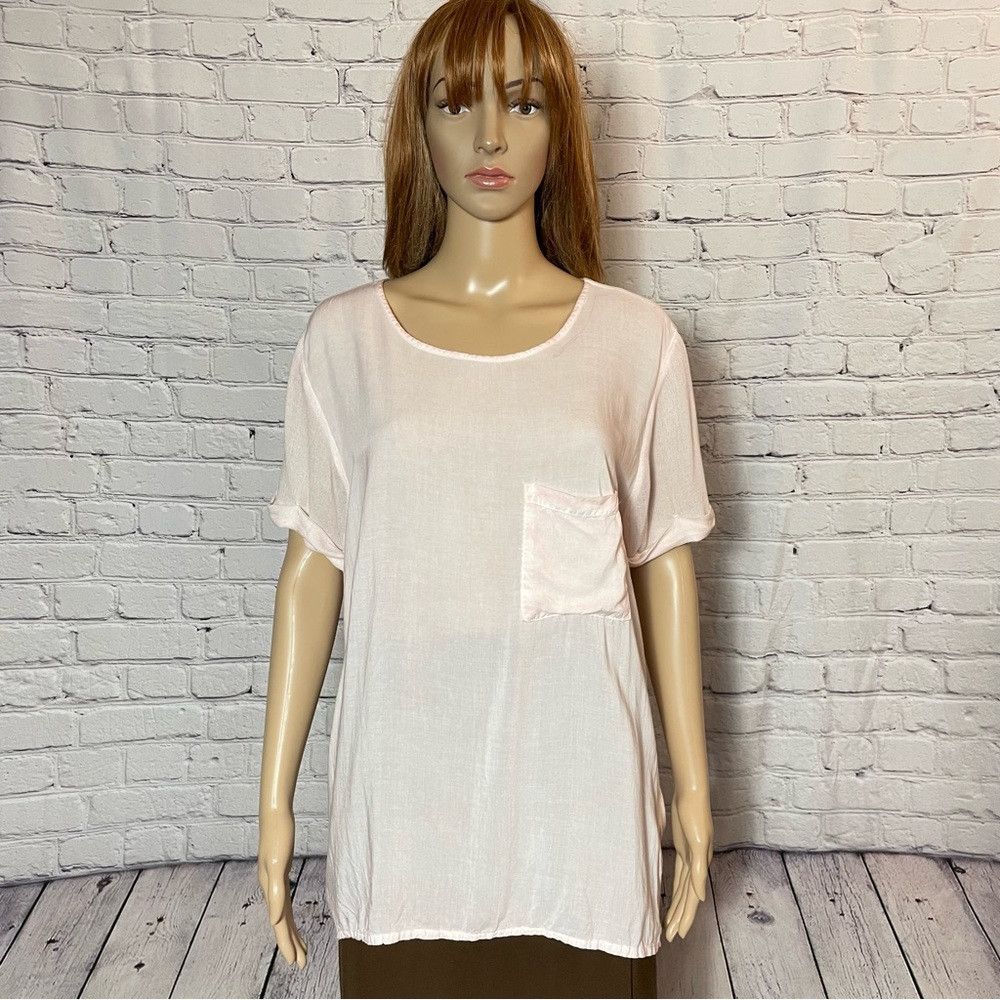Other NWT New Tina + Jo Pink Short Sleeve Hi-Low Top Size S Size S / US 4 / IT 40 - 1 Thumbnail