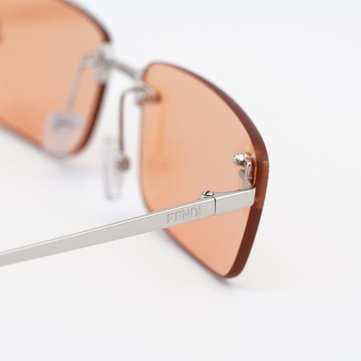 Fendi Fendi FE4172US 16J Sunglasses Silver Rectangle Frame, Red Size ONE SIZE - 6 Thumbnail