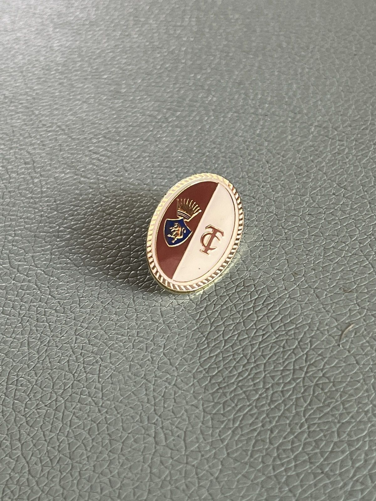 Vintage Torino Calcio logo vintage pin Size ONE SIZE - 1 Thumbnail