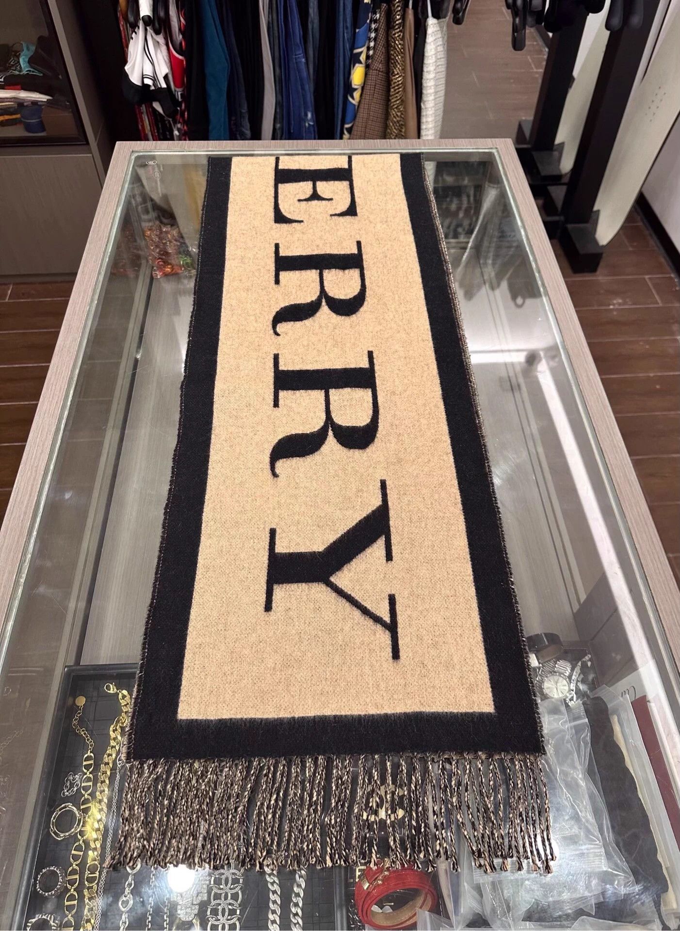 Burberry Burberry brown black L logo 2 tassel cashmere scarf Size ONE SIZE - 3 Thumbnail
