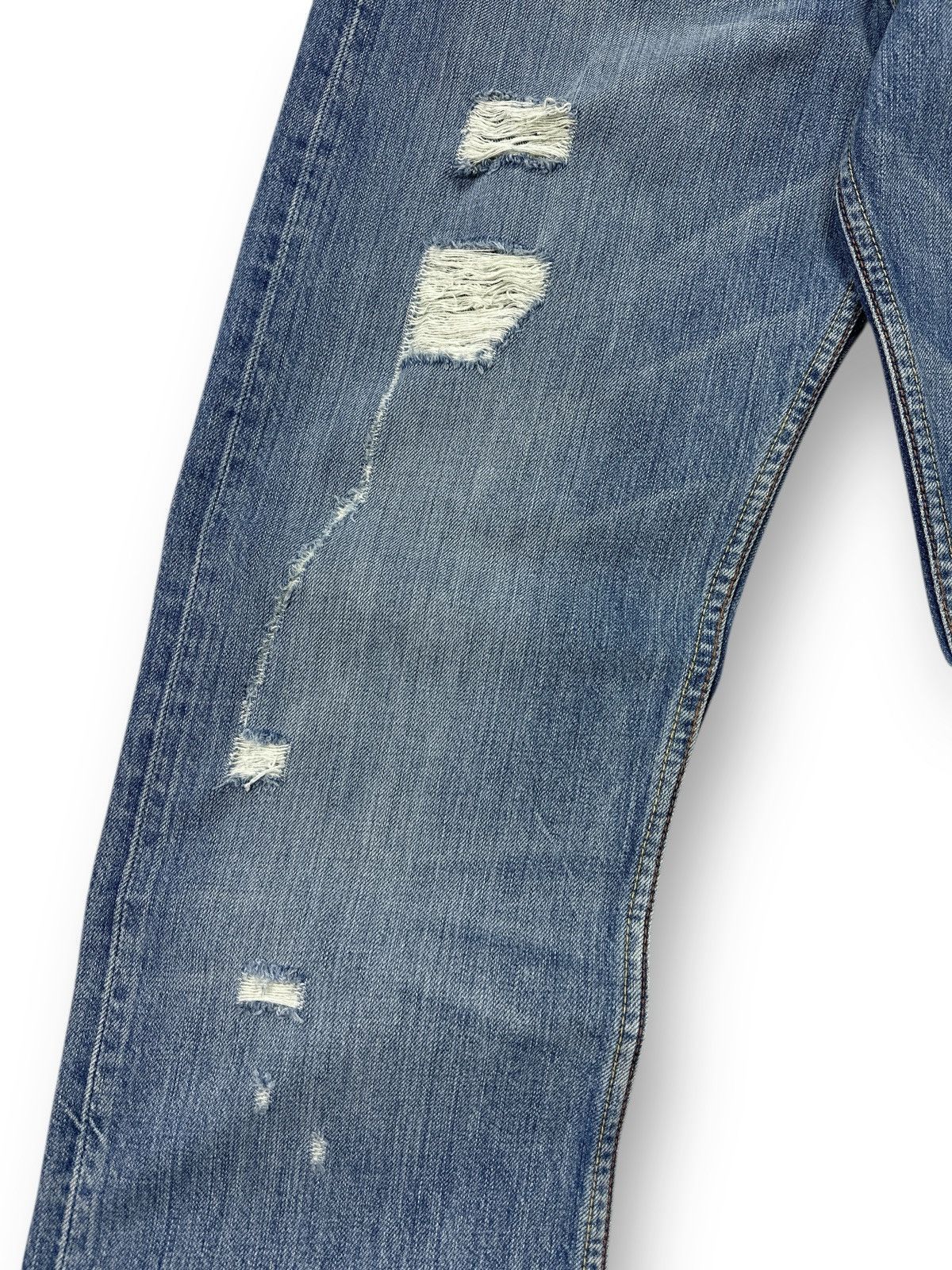 Levi's Vintage 00’s Levis Jeans Ripped Distressed Denim W33 L36 Size US 33 - 6 Thumbnail