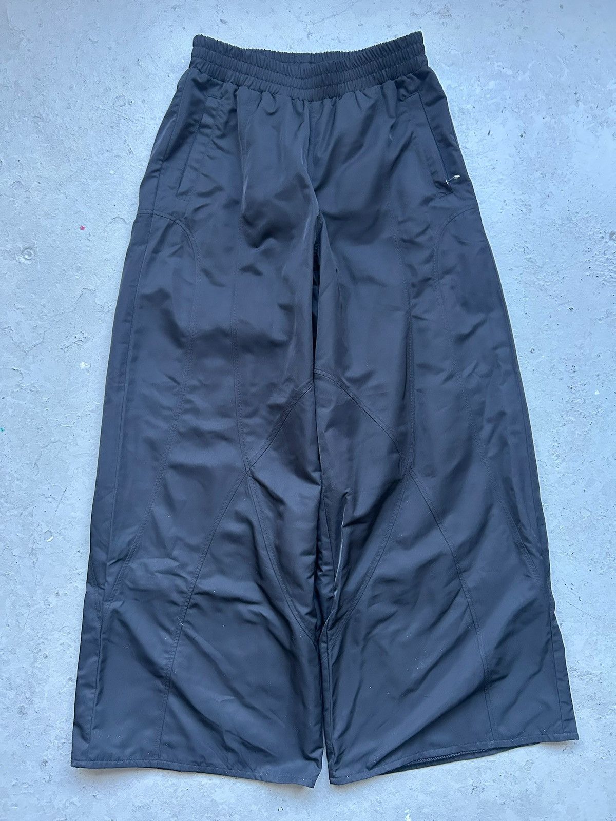 Han Kjobenhavn Han Kjobenhavn Nylon Pants Size US 30 / EU 46 - 1 Thumbnail