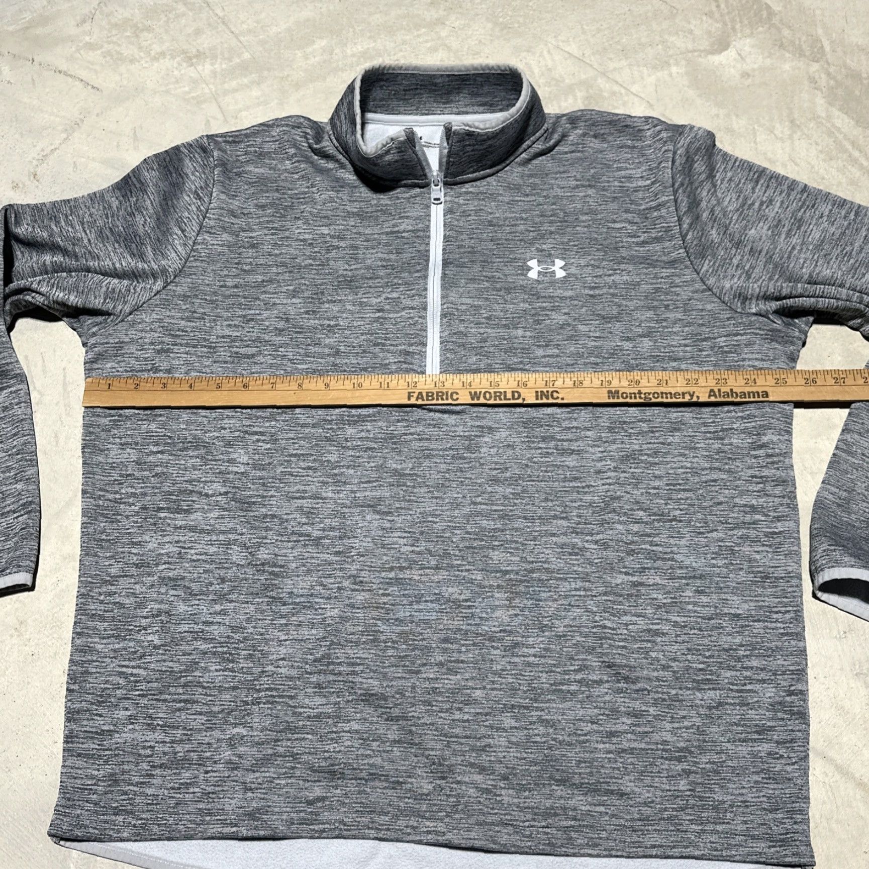 Under Armour Under Armour ColdGear Pullover Mens XL Grey 1/4 Zip Long Sleeve Athletic Shirt Size US XL / EU 56 / 4 - 5 Thumbnail