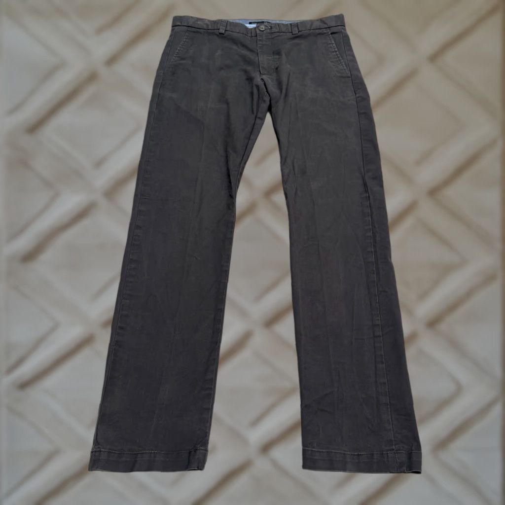 Banana Republic Banana Republic Fulton Skinny Chino Pants Mens 33x34 Dark Gray Straight Cotton Regular Slim Detail: Button Zip Pockets Breathable Stretch Size US 33 - 1 Thumbnail
