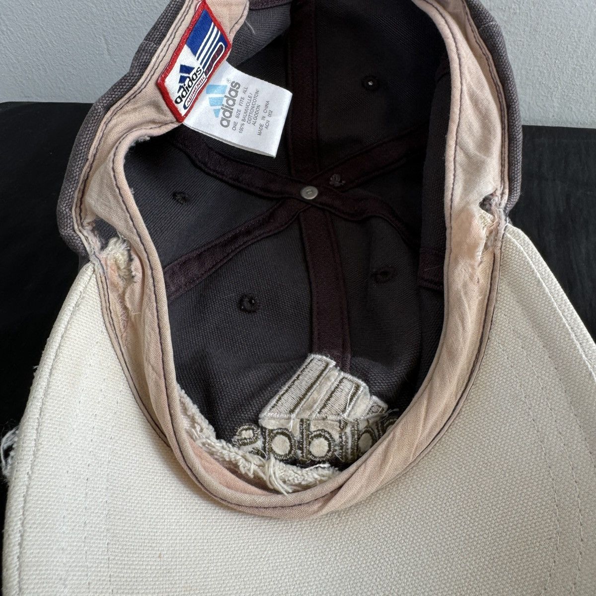 Adidas × Vintage Vintage Adidas Sunfaded Cap Size ONE SIZE - 6 Thumbnail