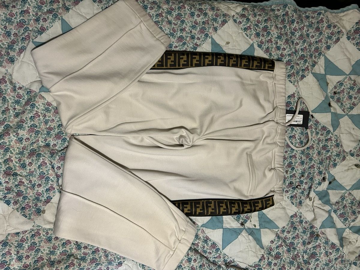Fendi Selling 100% Authentic Brand New Fendi Monogram SweatPants!! Size US 44 / EU 60 - 8 Thumbnail