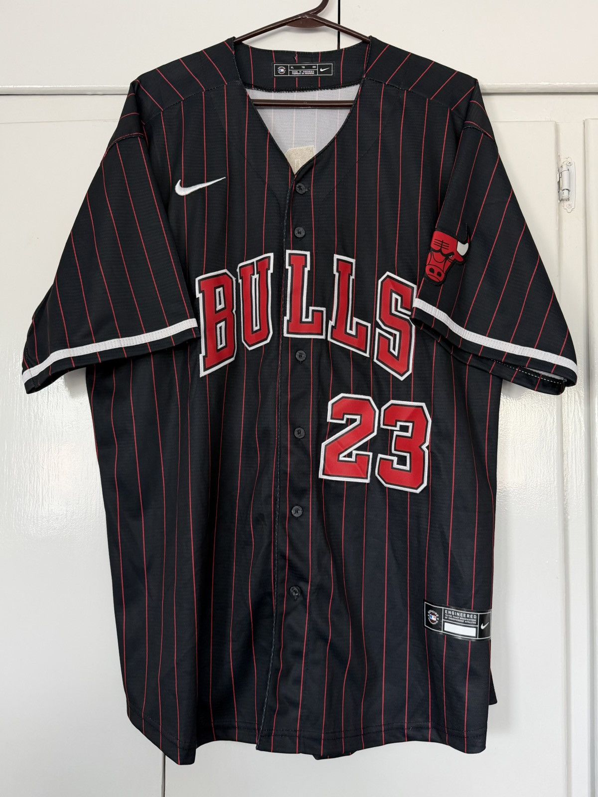 Nike NIKE CHICAGO BULLS MICHAEL JORDAN 23 BASEBALL JERSEY MLB NBA Size US XL / EU 56 / 4 - 1 Thumbnail